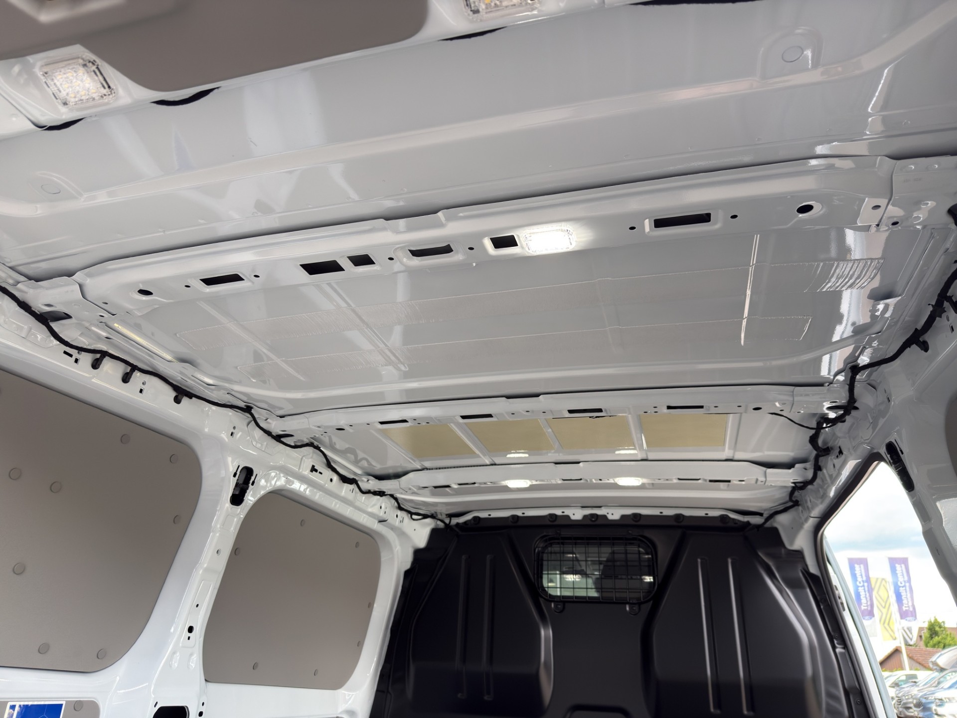 FORD Transit C Van 280 L1 2.0 EcoBlue 110 Trend-image-13