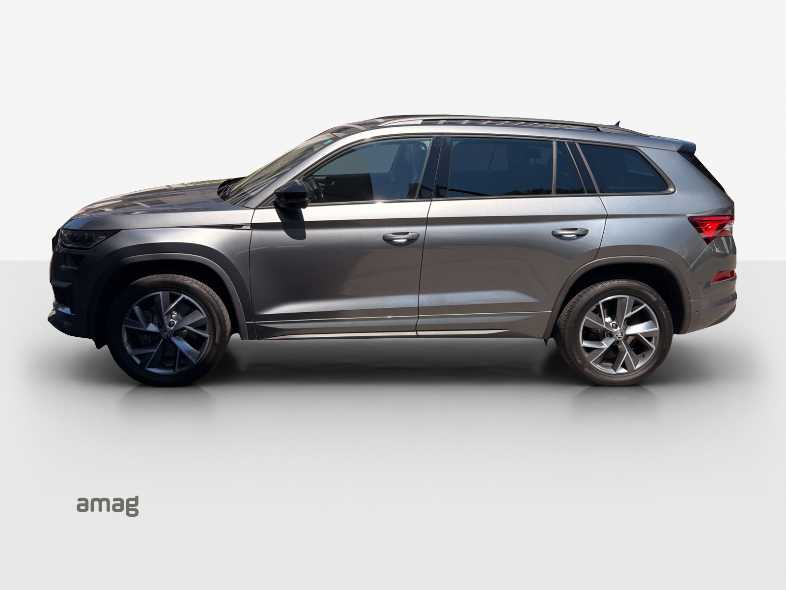 SKODA Kodiaq 2.0 TSI 4x4 SportLine-showroom-element-1