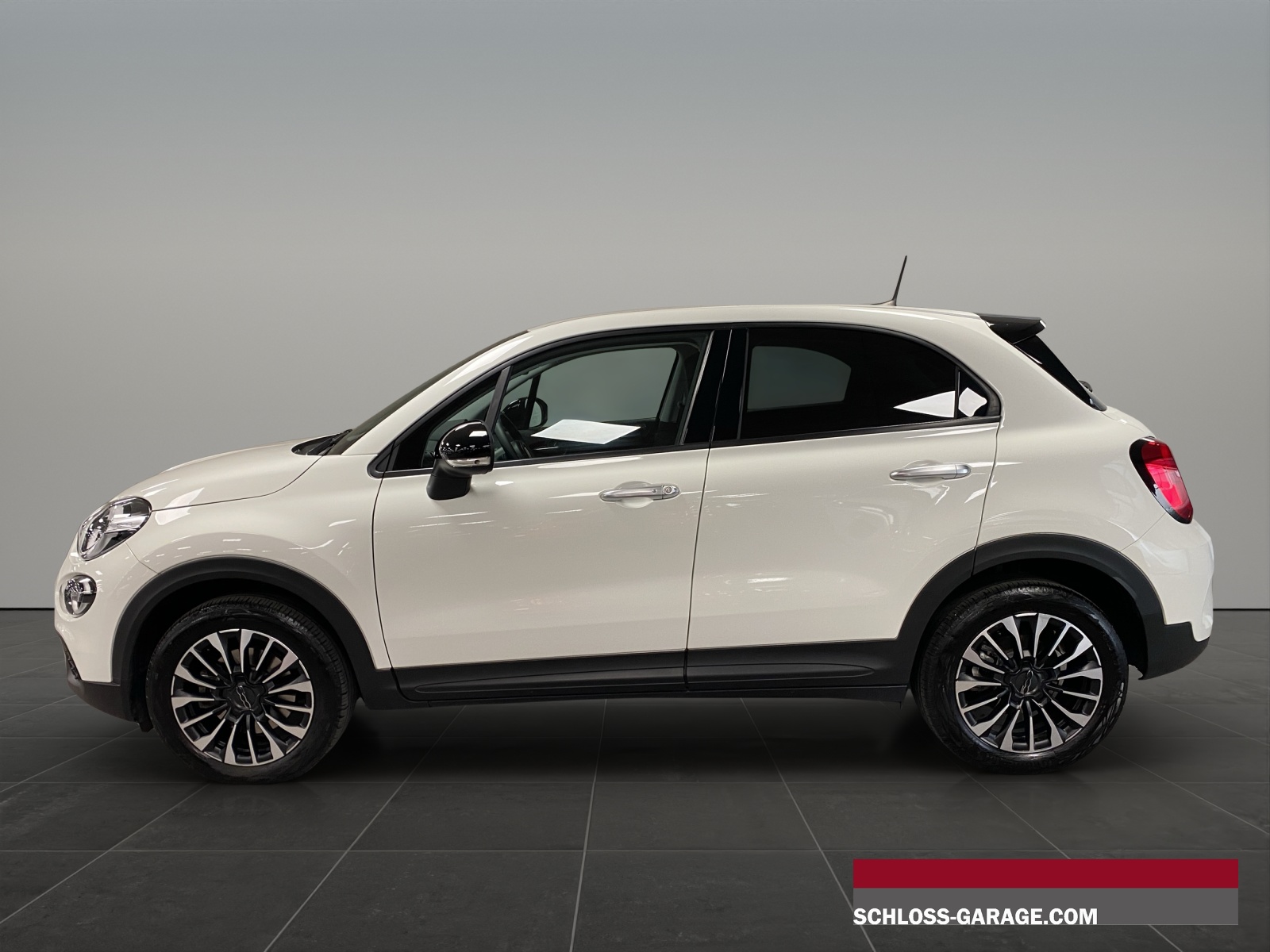 FIAT 500X 1.5 Hybrid Swiss-showroom-element-2