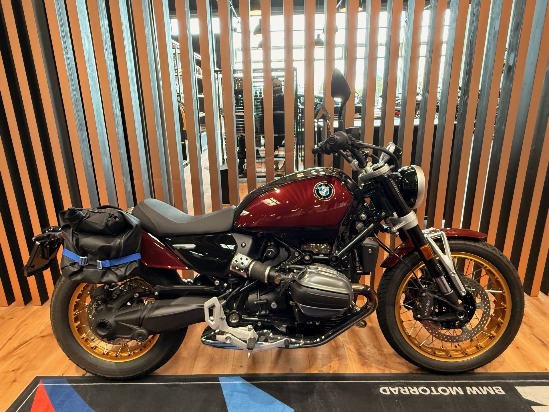 BMW R 12-image-0