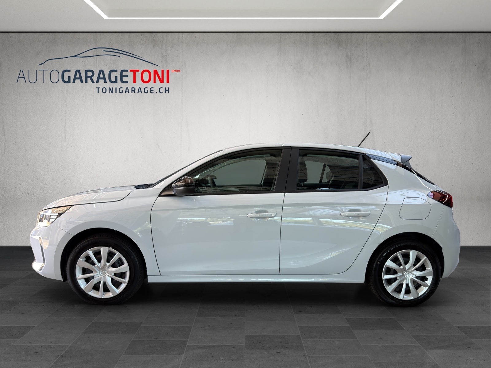 OPEL Corsa e- 50kWh Edition-showroom-element-3