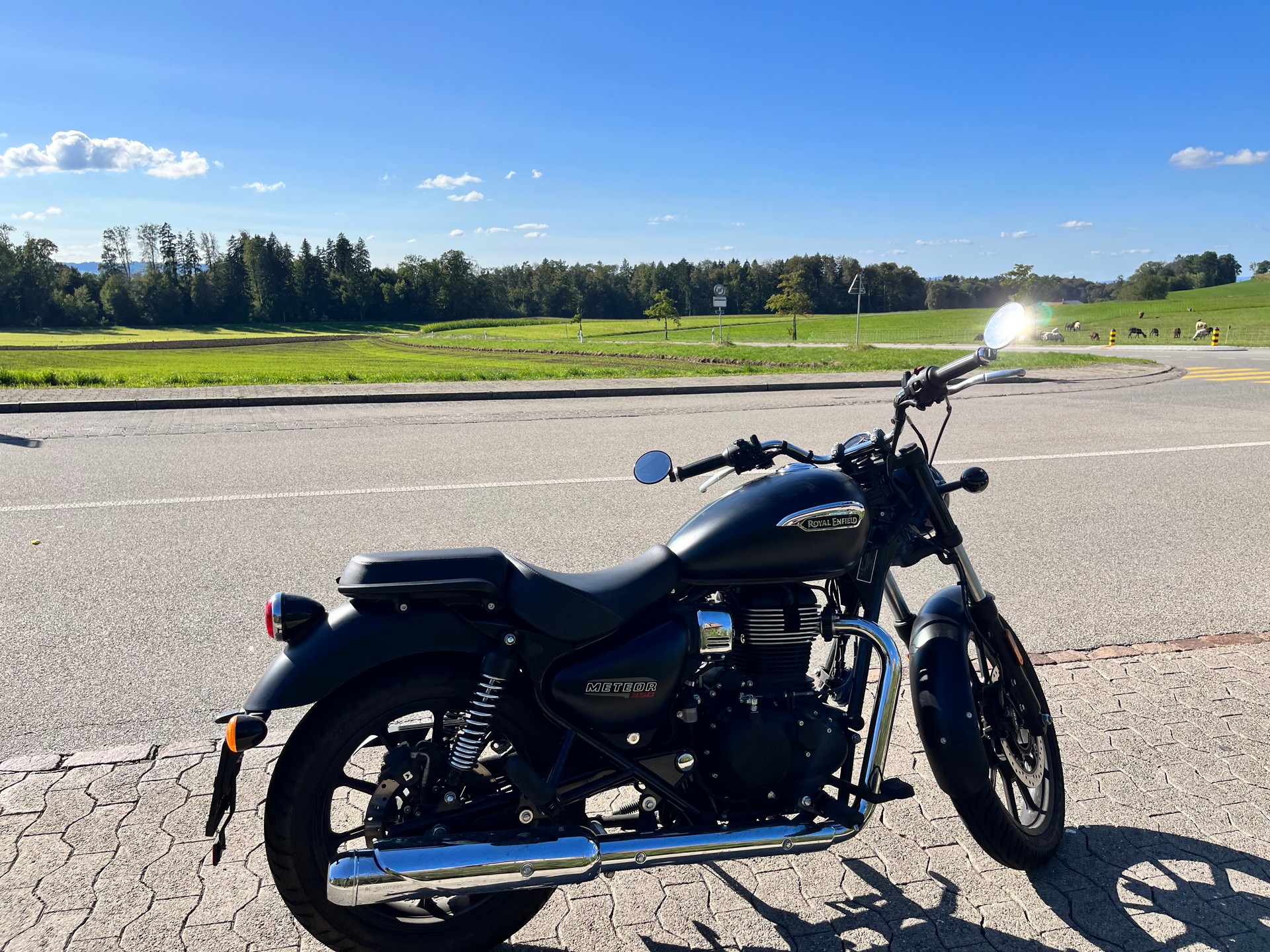 ROYAL ENFIELD Meteor Stellar-image-0