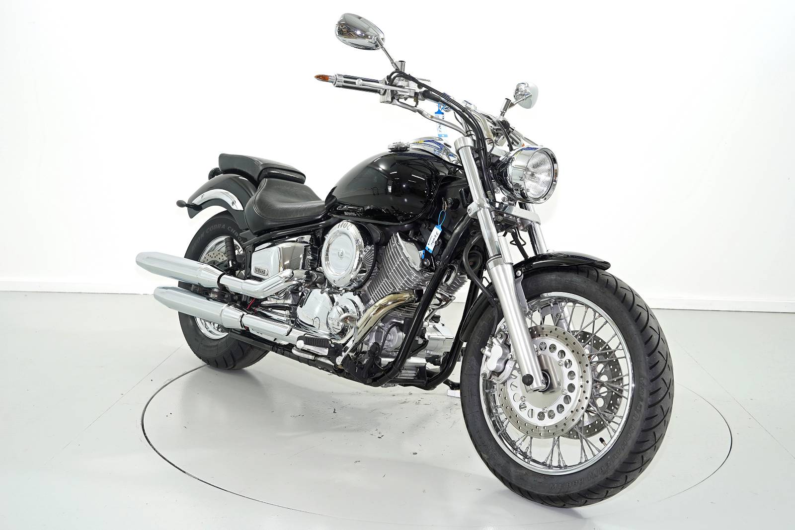YAMAHA XVS 1100-image-1