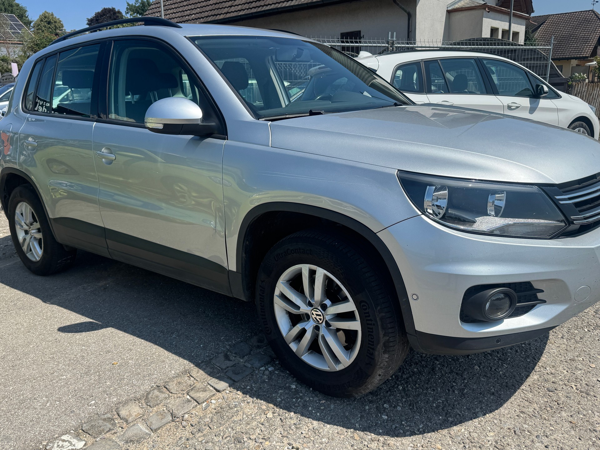VW Tiguan 2.0 TDI BlueMotion Track&Field 4Motion DSG-image-1