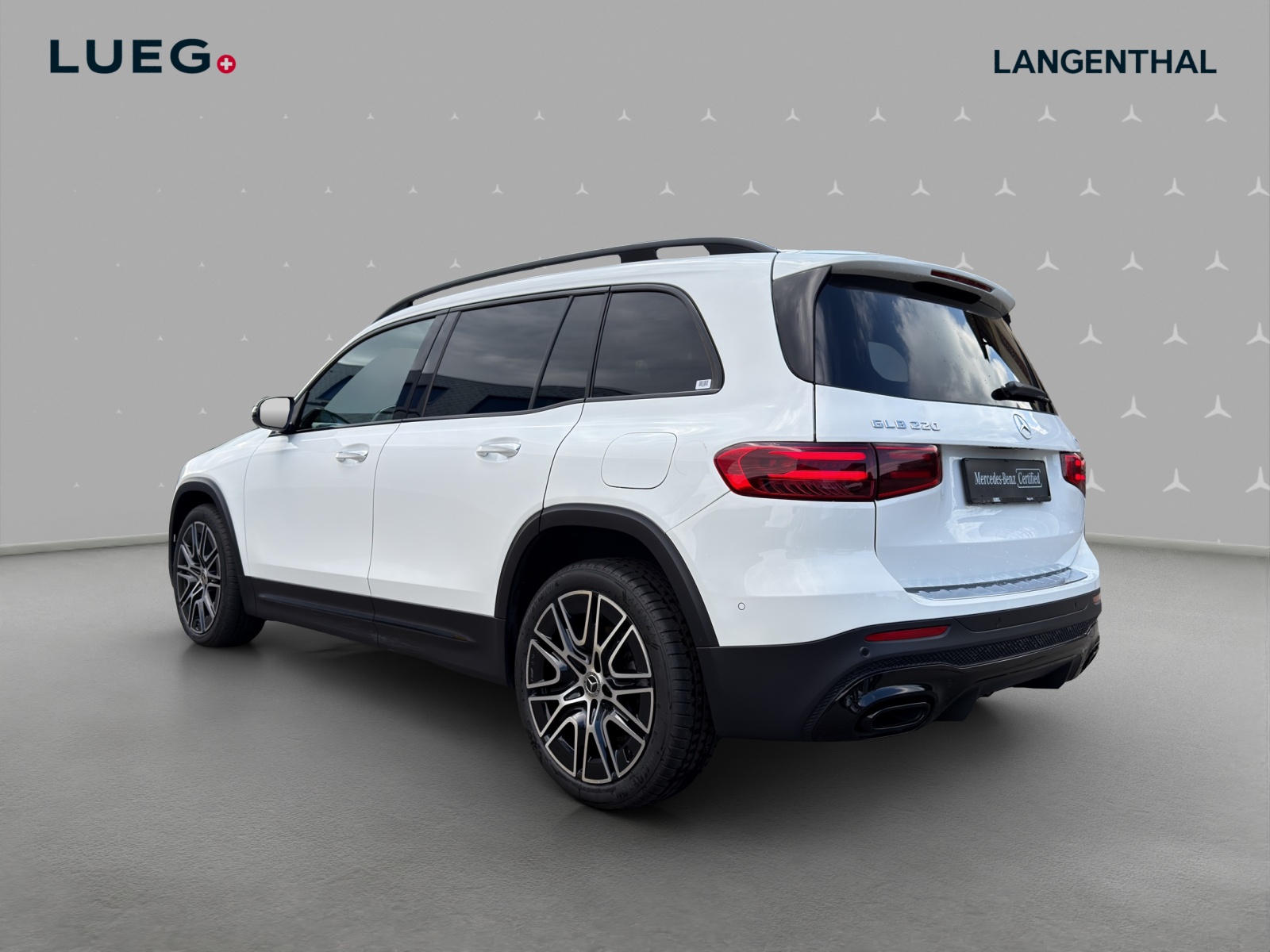 MERCEDES-BENZ GLB 220 4Matic 8G-Tronic-image-2