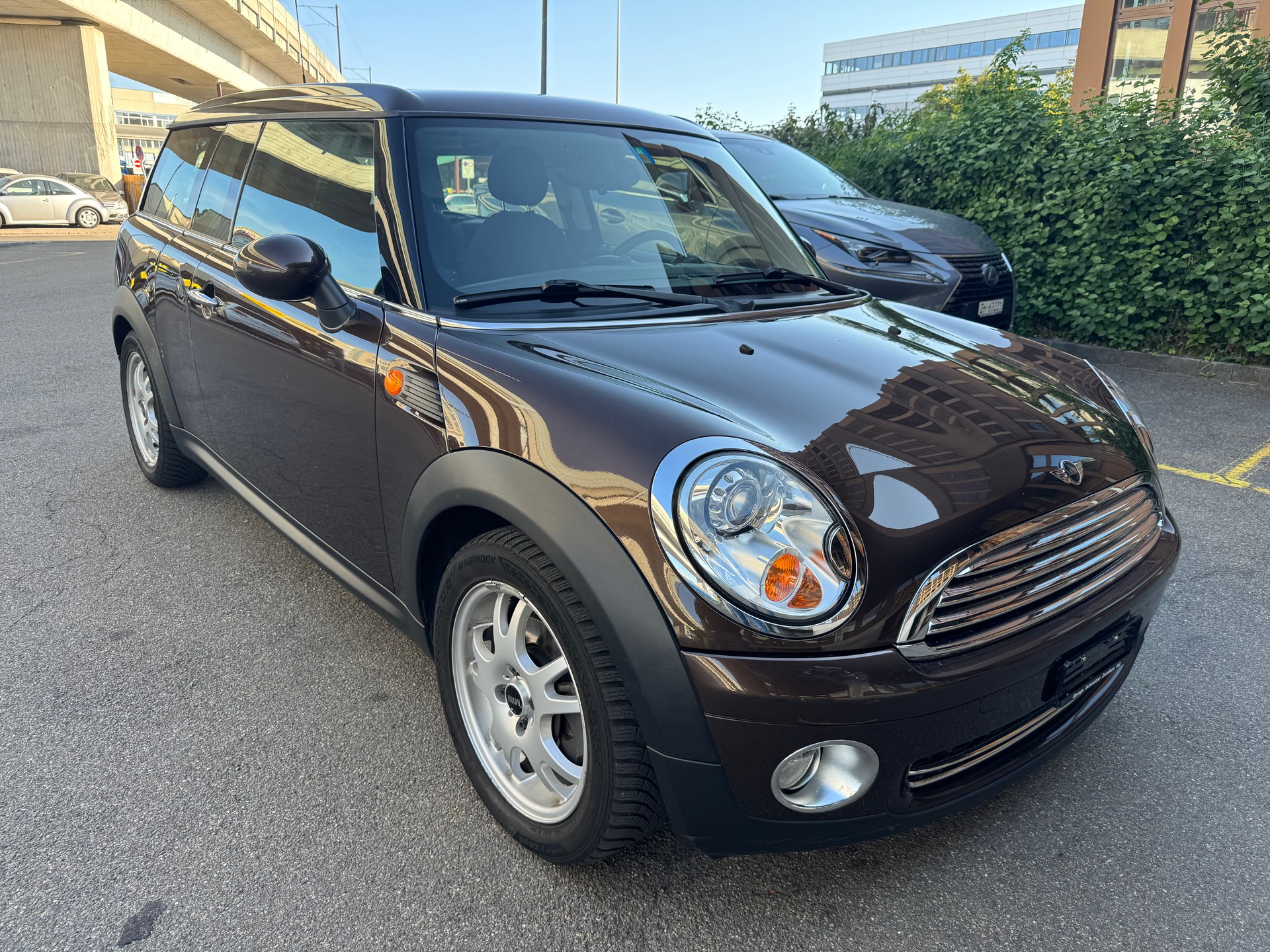 MINI Clubman Cooper-image-1