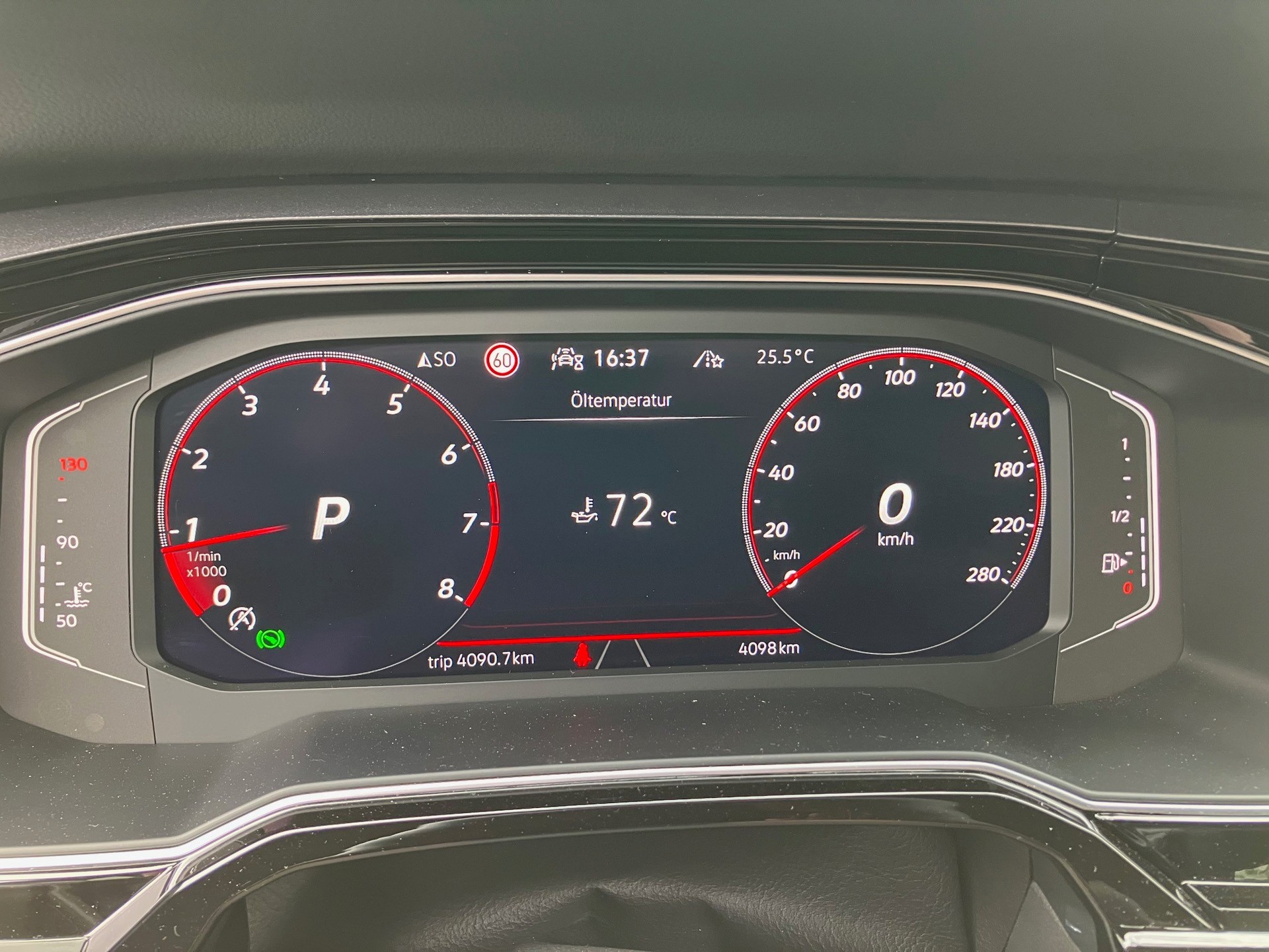 VW Polo 2.0 TSI GTI DSG-image-10