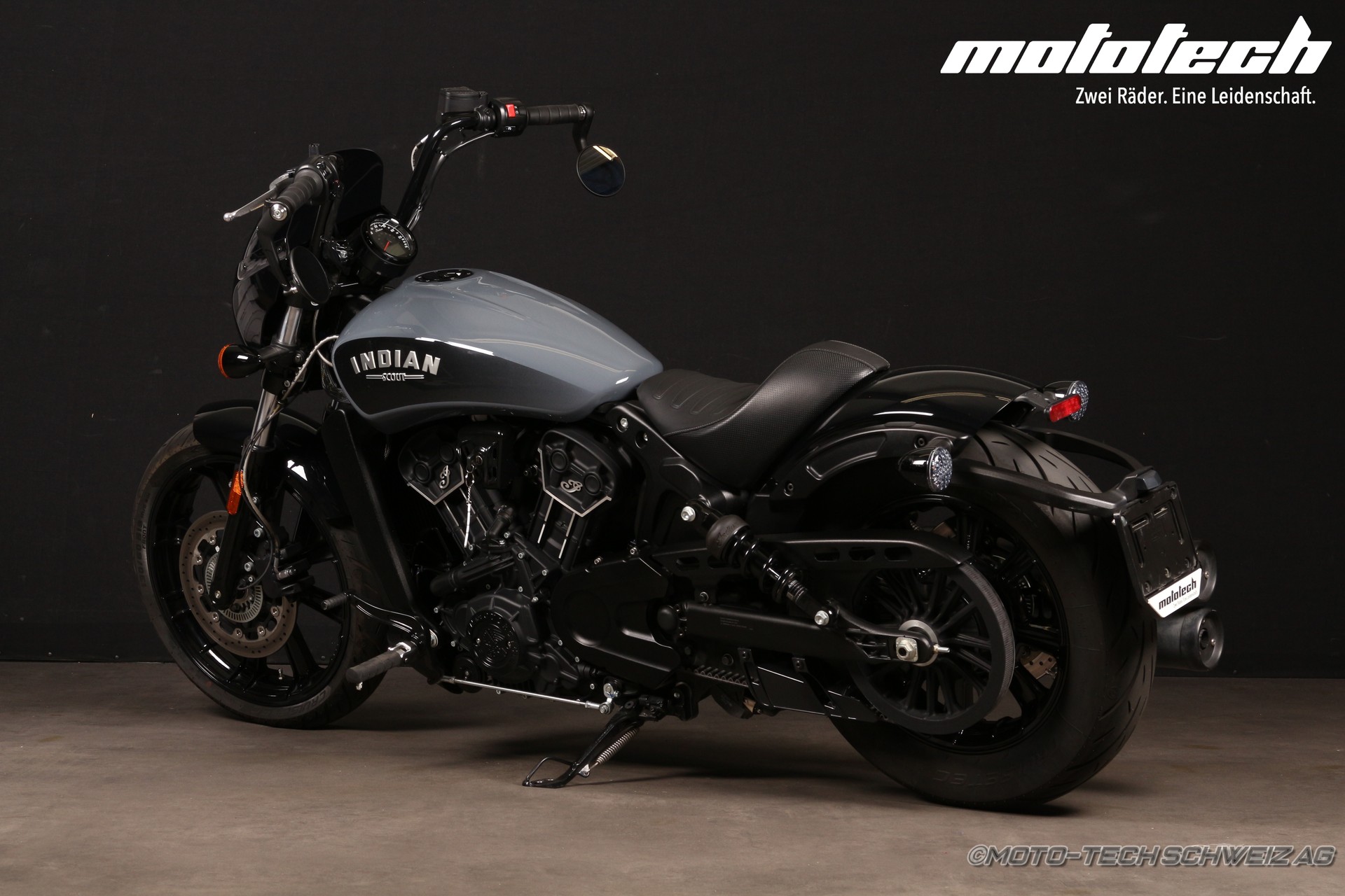 INDIAN Rogue-showroom-element-3