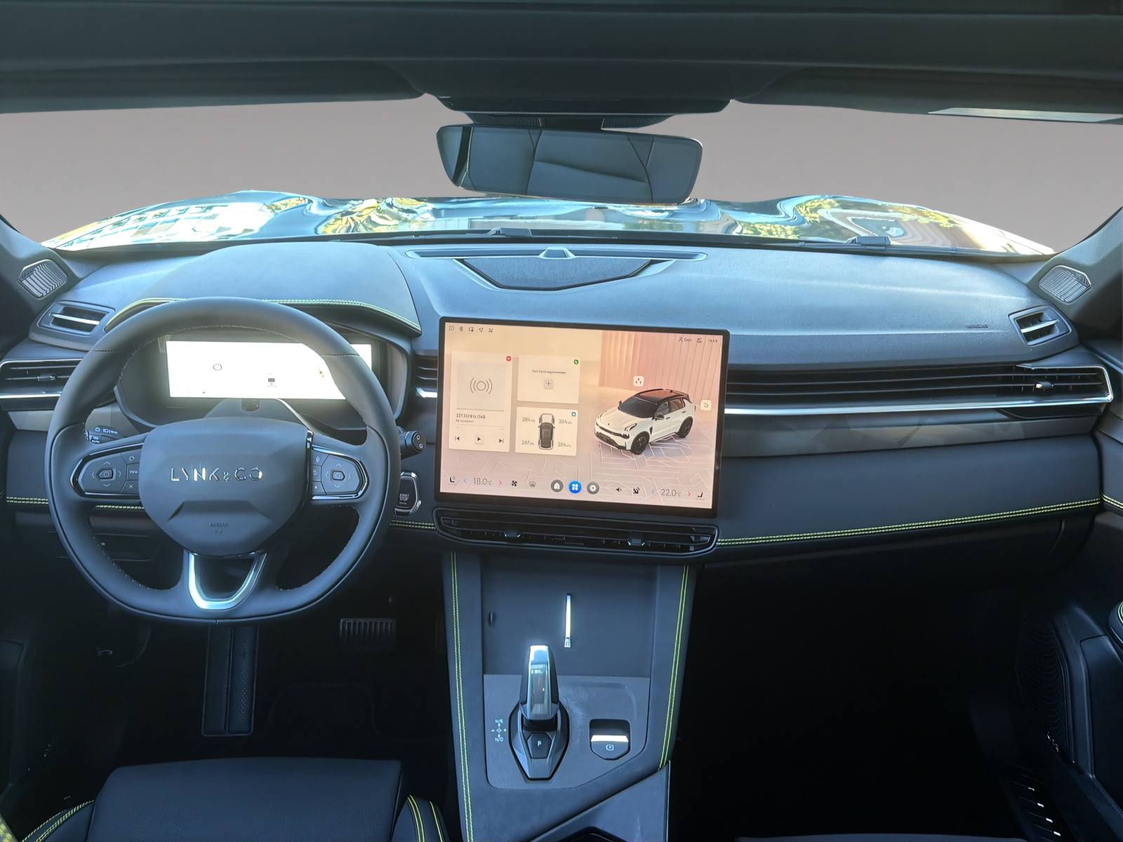LYNK & CO 01 1.5 PHEV More-image-8