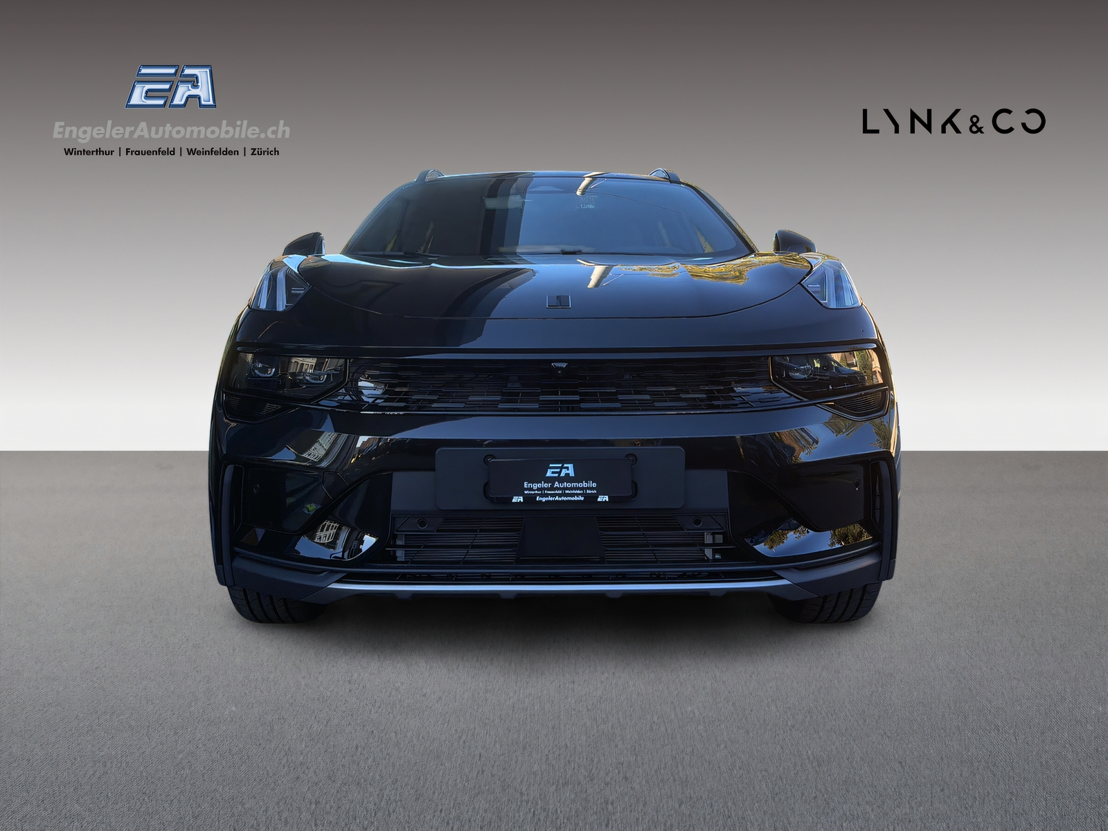 LYNK & CO 01 1.5 PHEV More-showroom-element-1