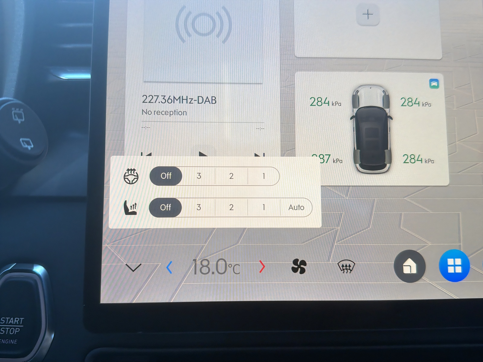 LYNK & CO 01 1.5 PHEV More-image-13
