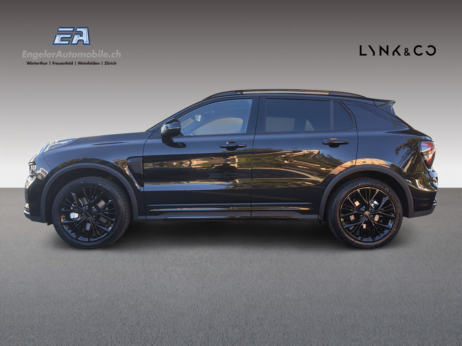 LYNK & CO 01 1.5 PHEV More-showroom-element-2