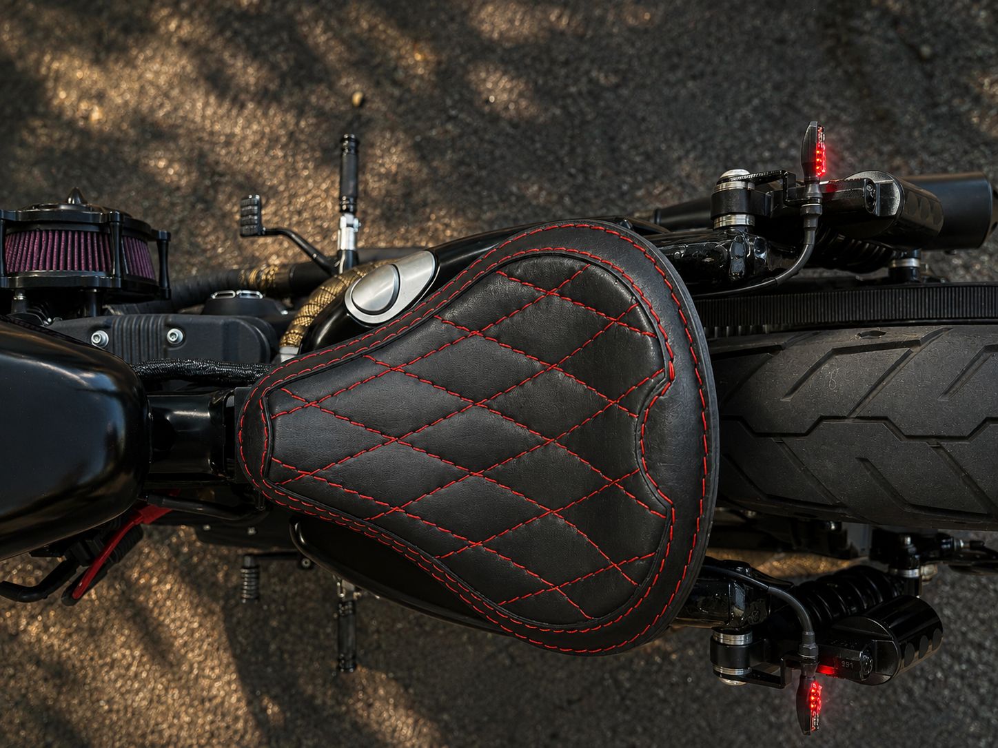 HARLEY-DAVIDSON XL 883 N Sportster Iron ABS-image-12