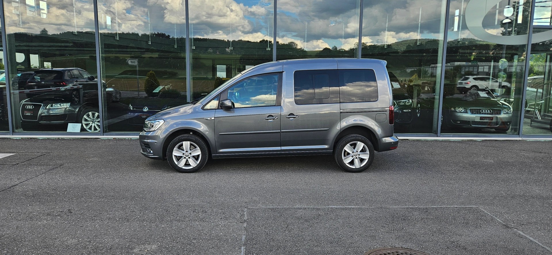 VW Caddy 2.0 TDI Trendline 4Motion DSG