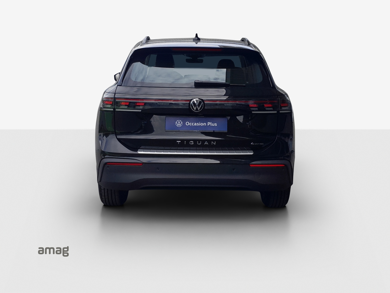 VW Tiguan 2.0 TSI DSG Life 4Motion-showroom-element-3
