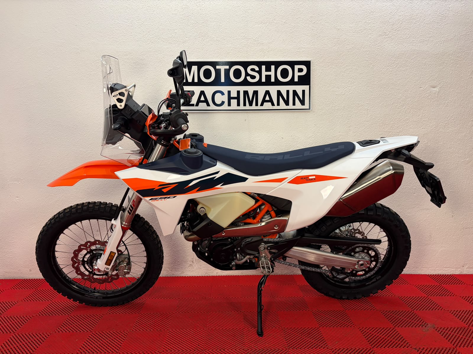 KTM 690 Rally 2027-showroom-element-3