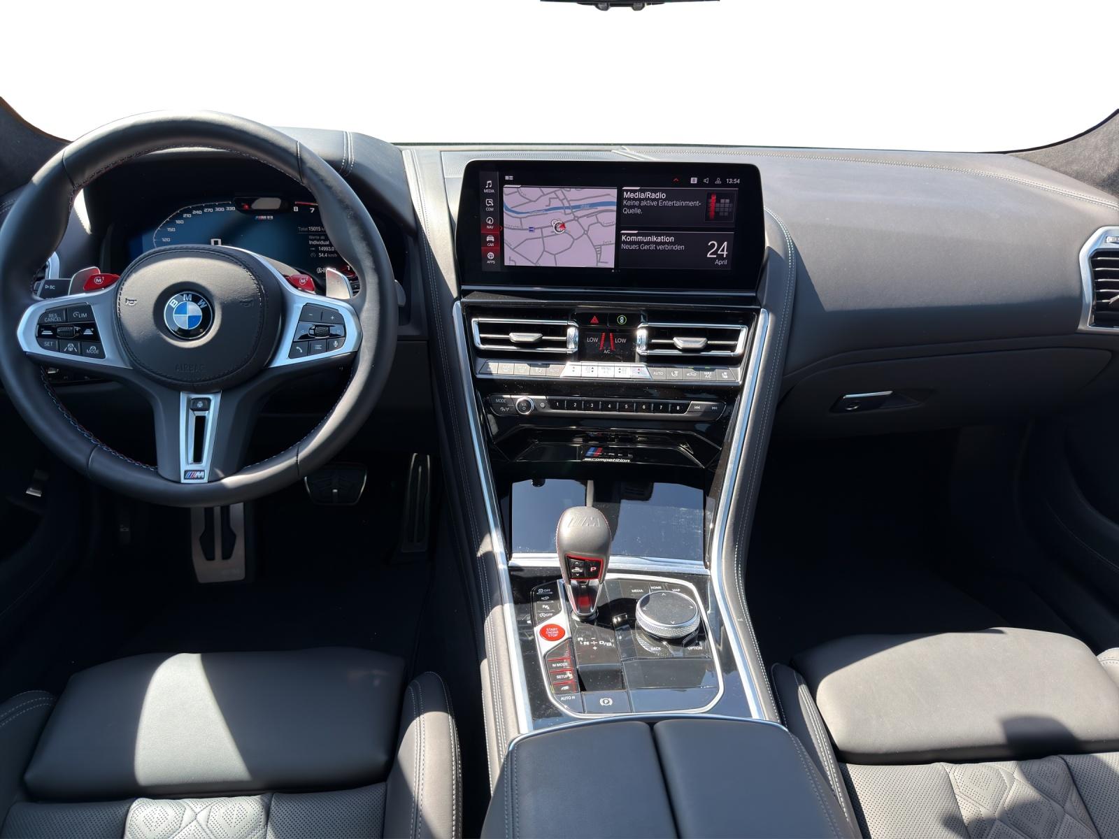 BMW M8 xDrive M Competition Gran Coupé-image-11