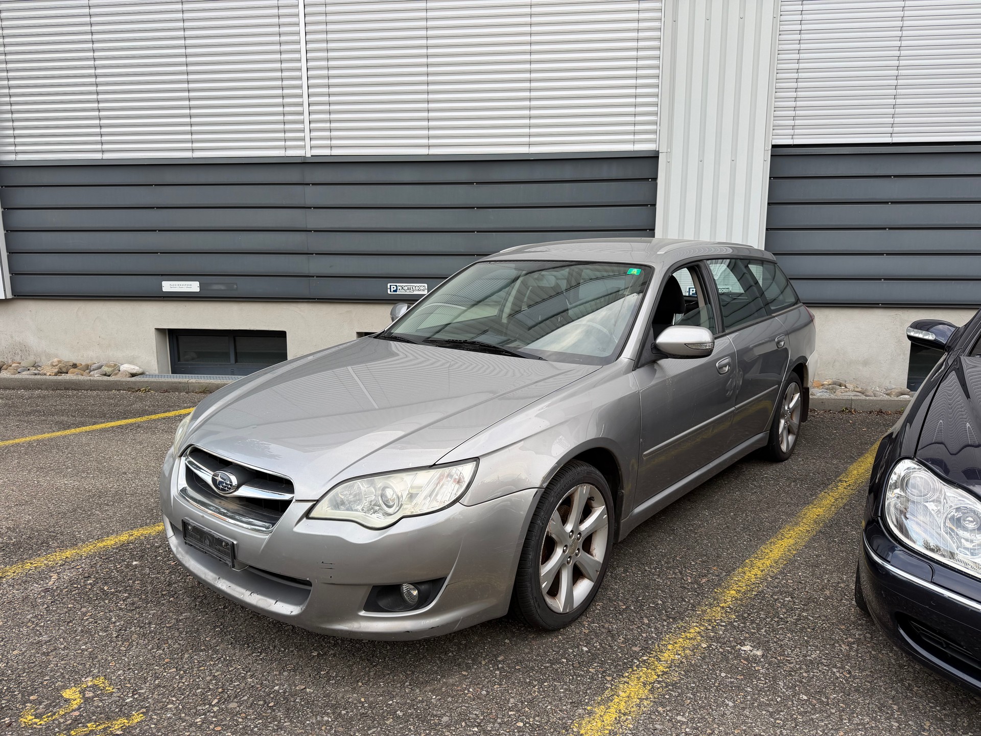 SUBARU LEGACY