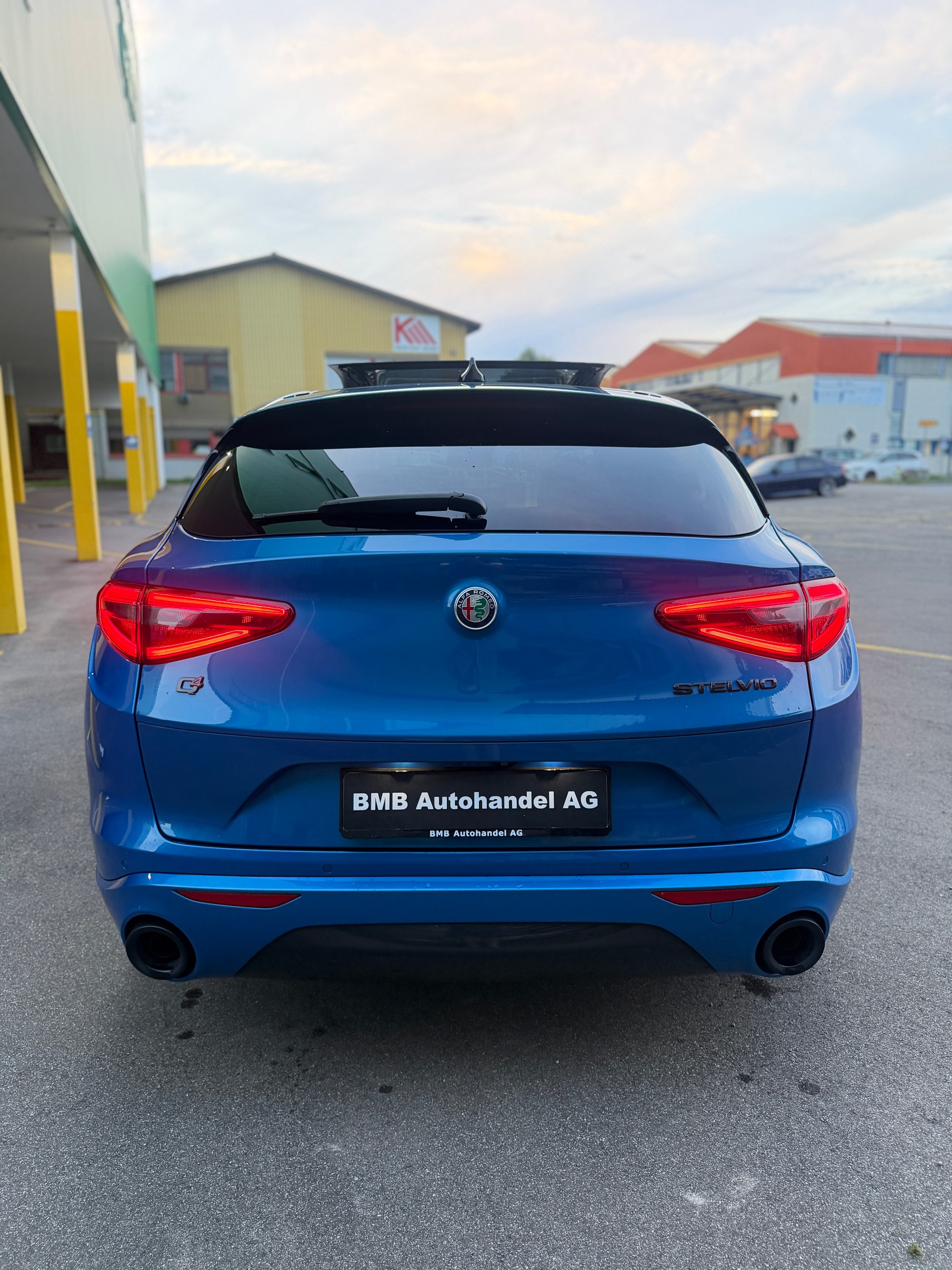 ALFA ROMEO Stelvio 2.0 Veloce Q4 Automatic-image-5