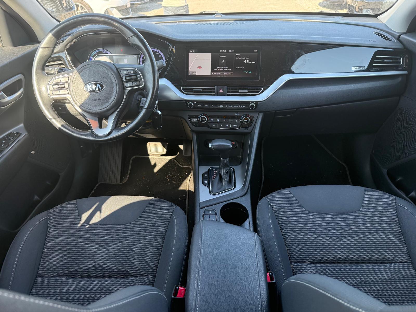 KIA Niro 1.6 GDi Hybrid Power 2020-image-10