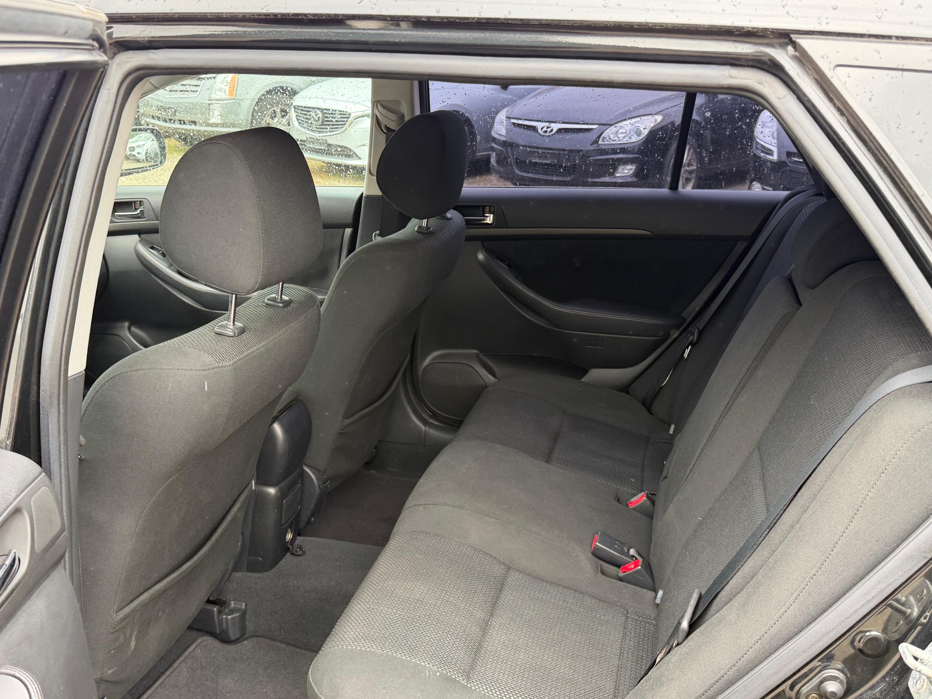 TOYOTA Avensis 2.2 D-Cat-image-7