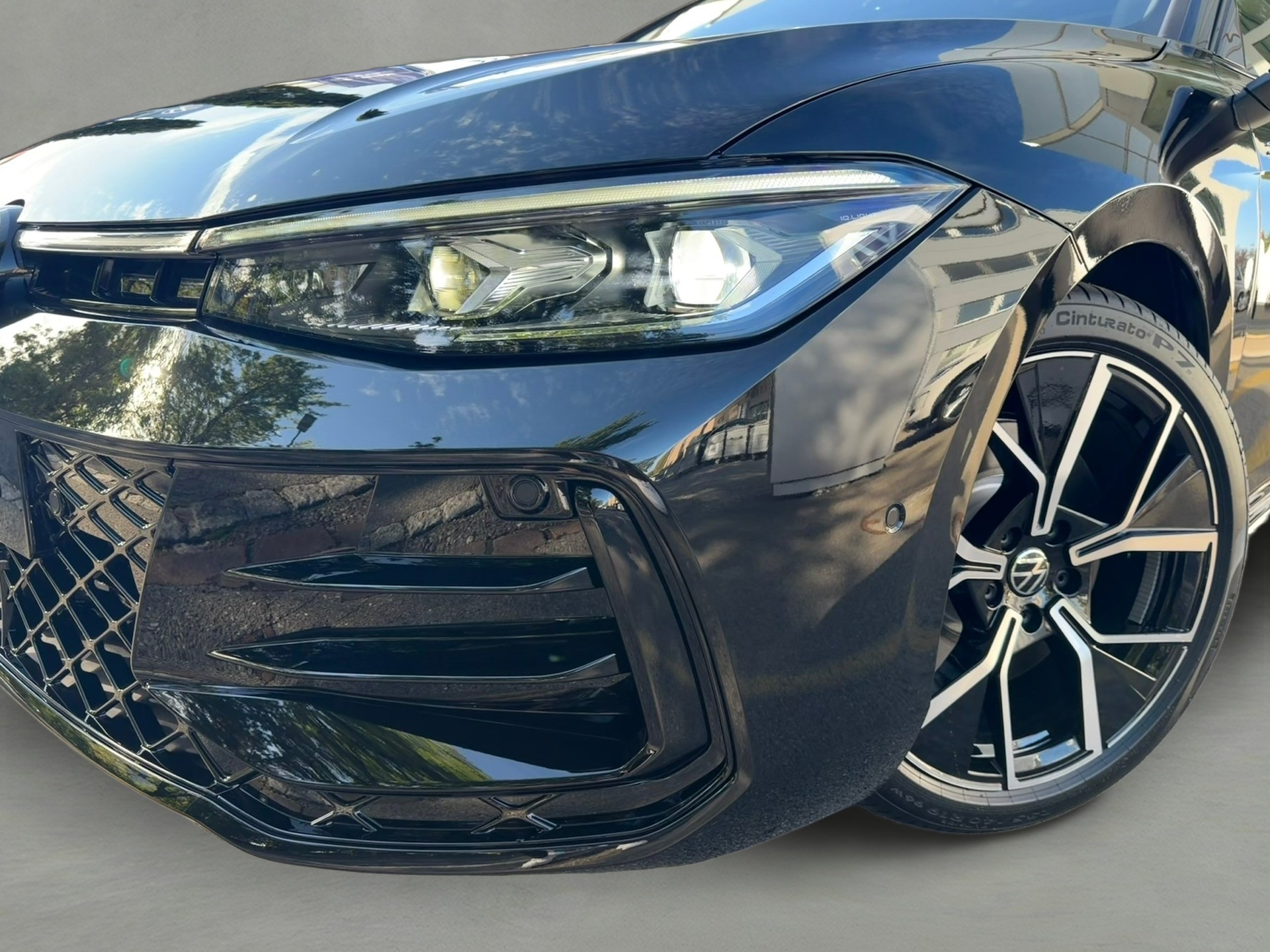 VW Passat Variant 2.0 TDI evo R-Line 4 Motion DSG-showroom-element-2