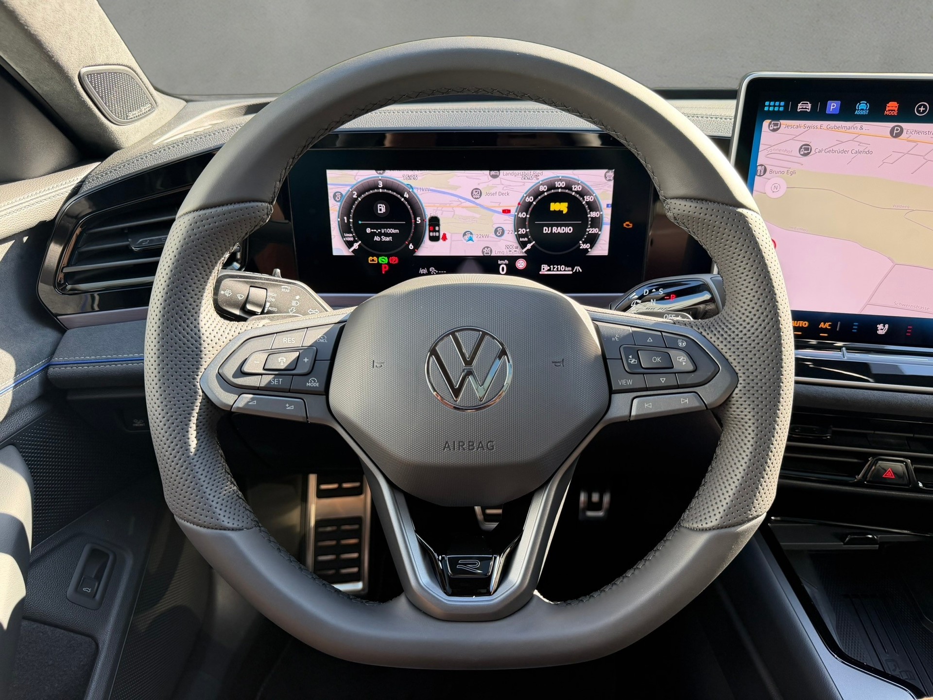 VW Passat Variant 2.0 TDI evo R-Line 4 Motion DSG-image-24