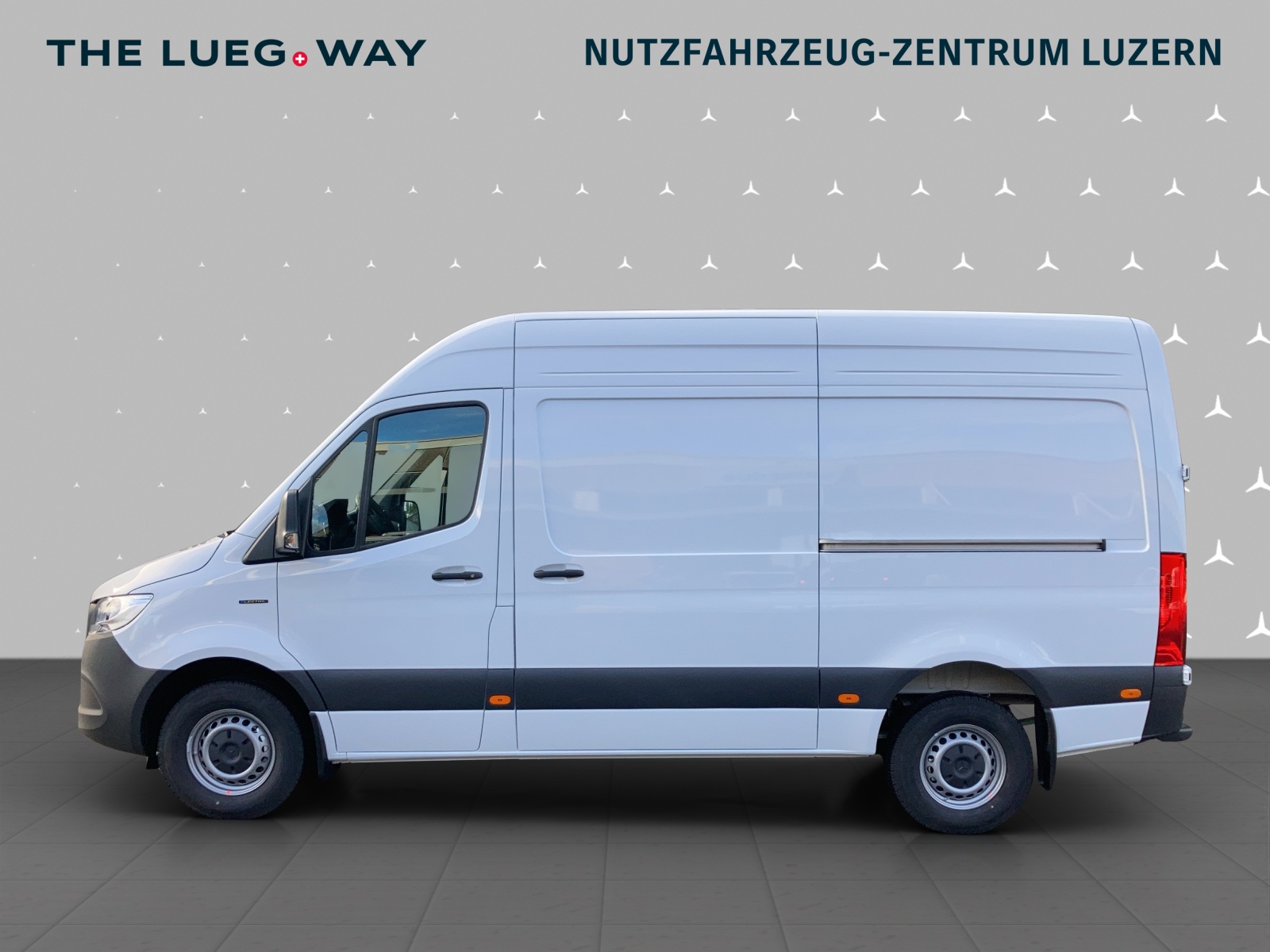 MERCEDES-BENZ eSprinter 320 KA S Pro-image-3