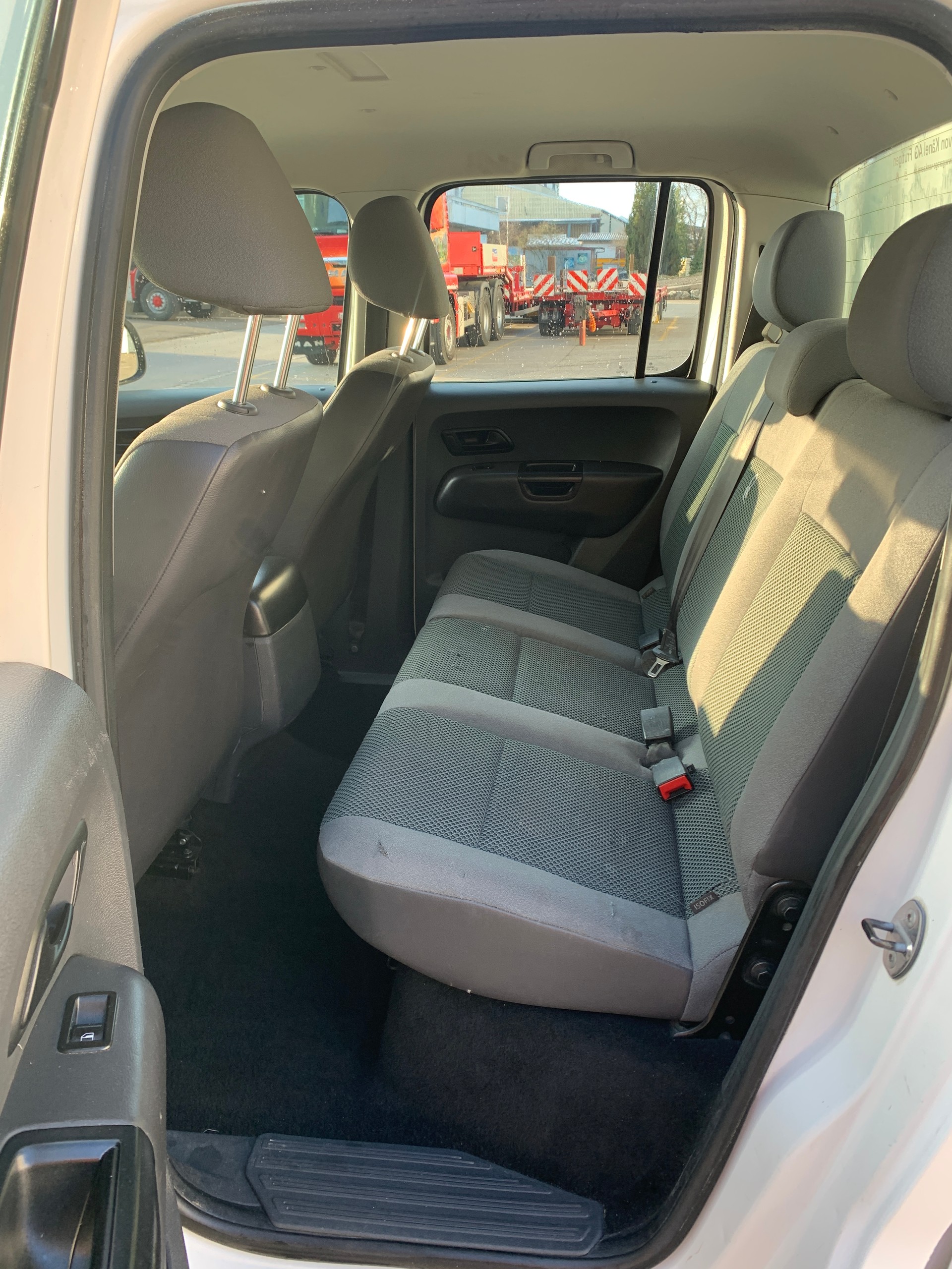 VW Amarok 2.0 TDI 4Motion-image-5