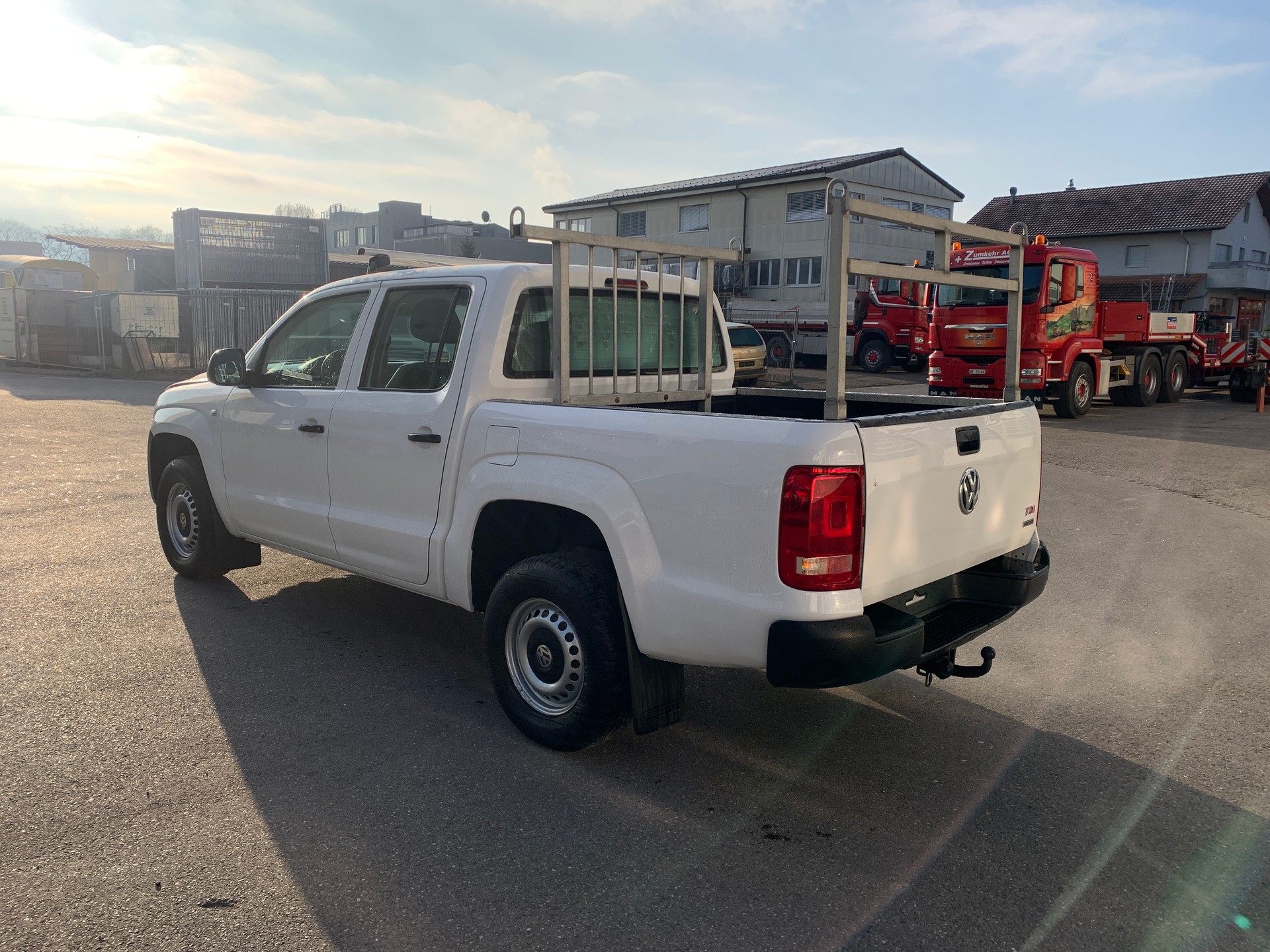VW Amarok 2.0 TDI 4Motion-showroom-element-2