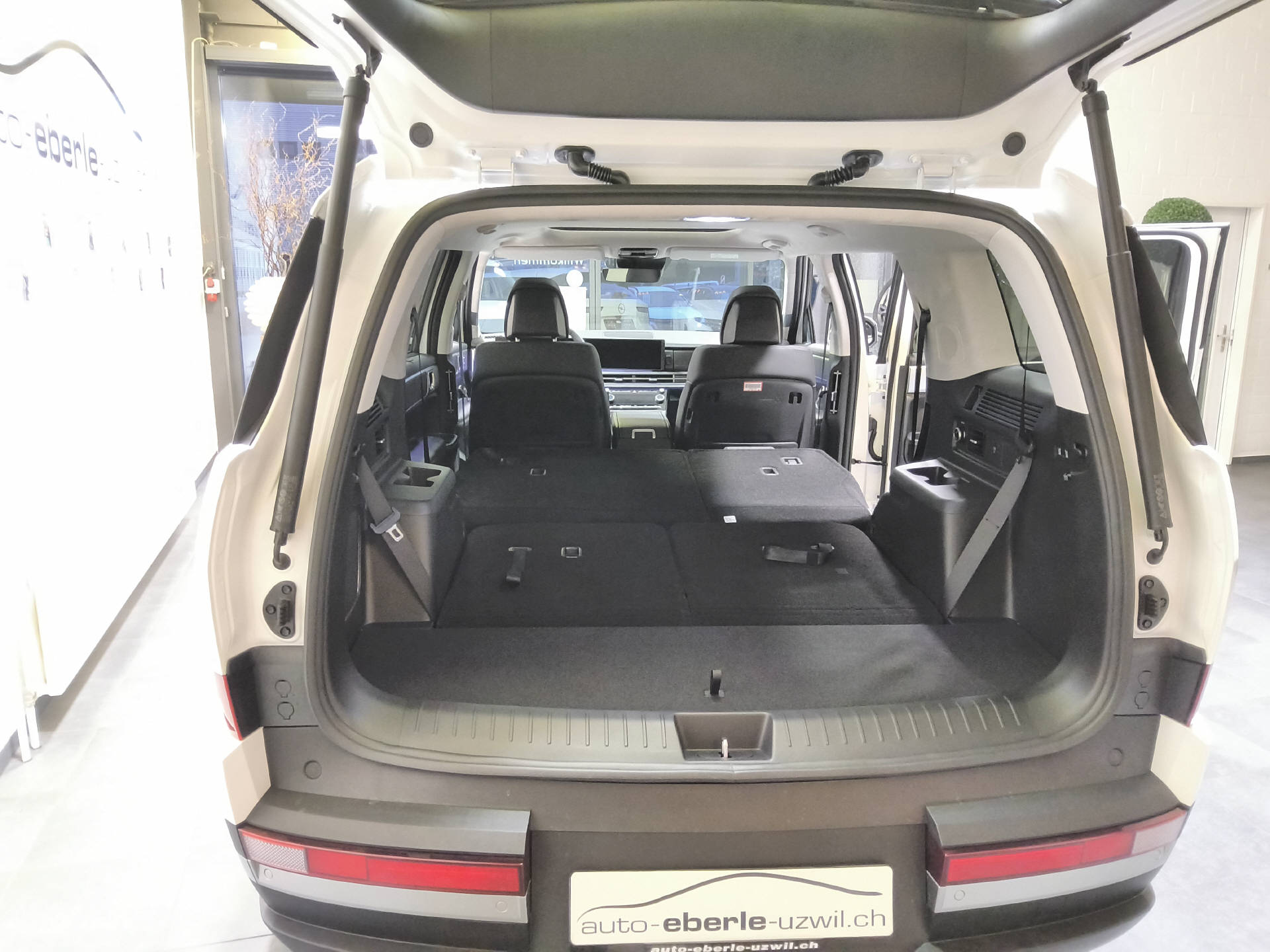 HYUNDAI Santa Fe 1.6 T-GDi HEV Amplia-image-15