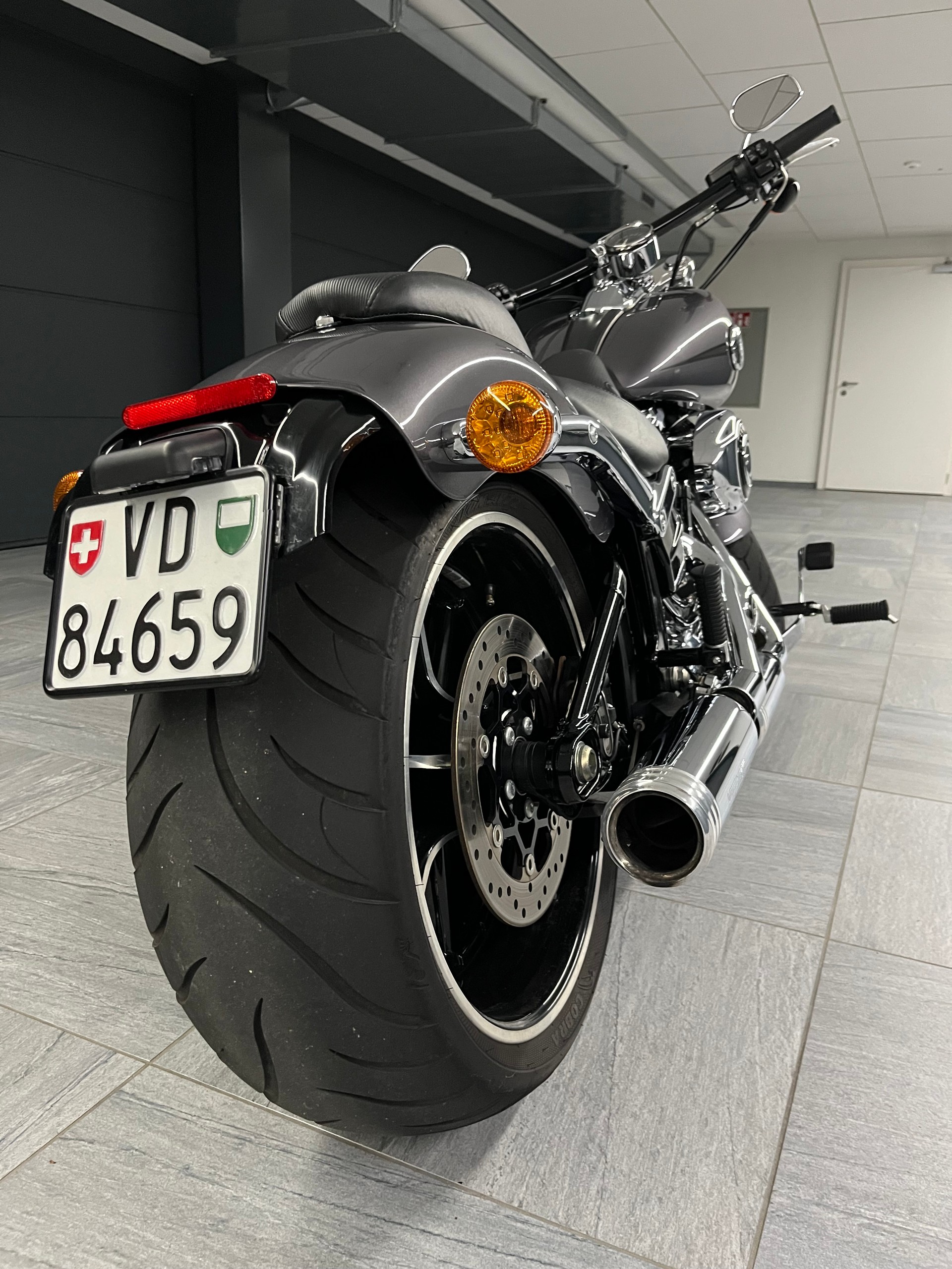 HARLEY-DAVIDSON FXSB Breakout 103 ABS-image-3