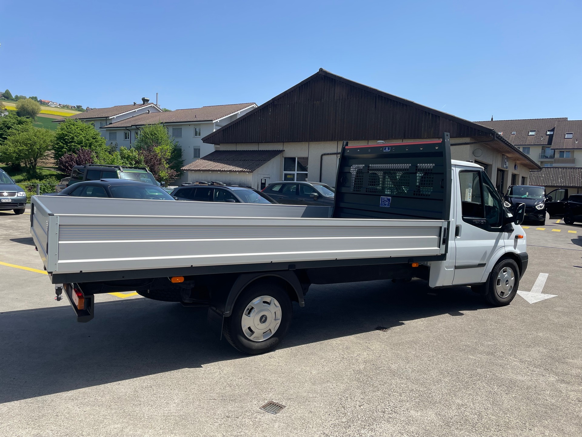 FORD Transit 2.4 TDCi 350 L4-image-6