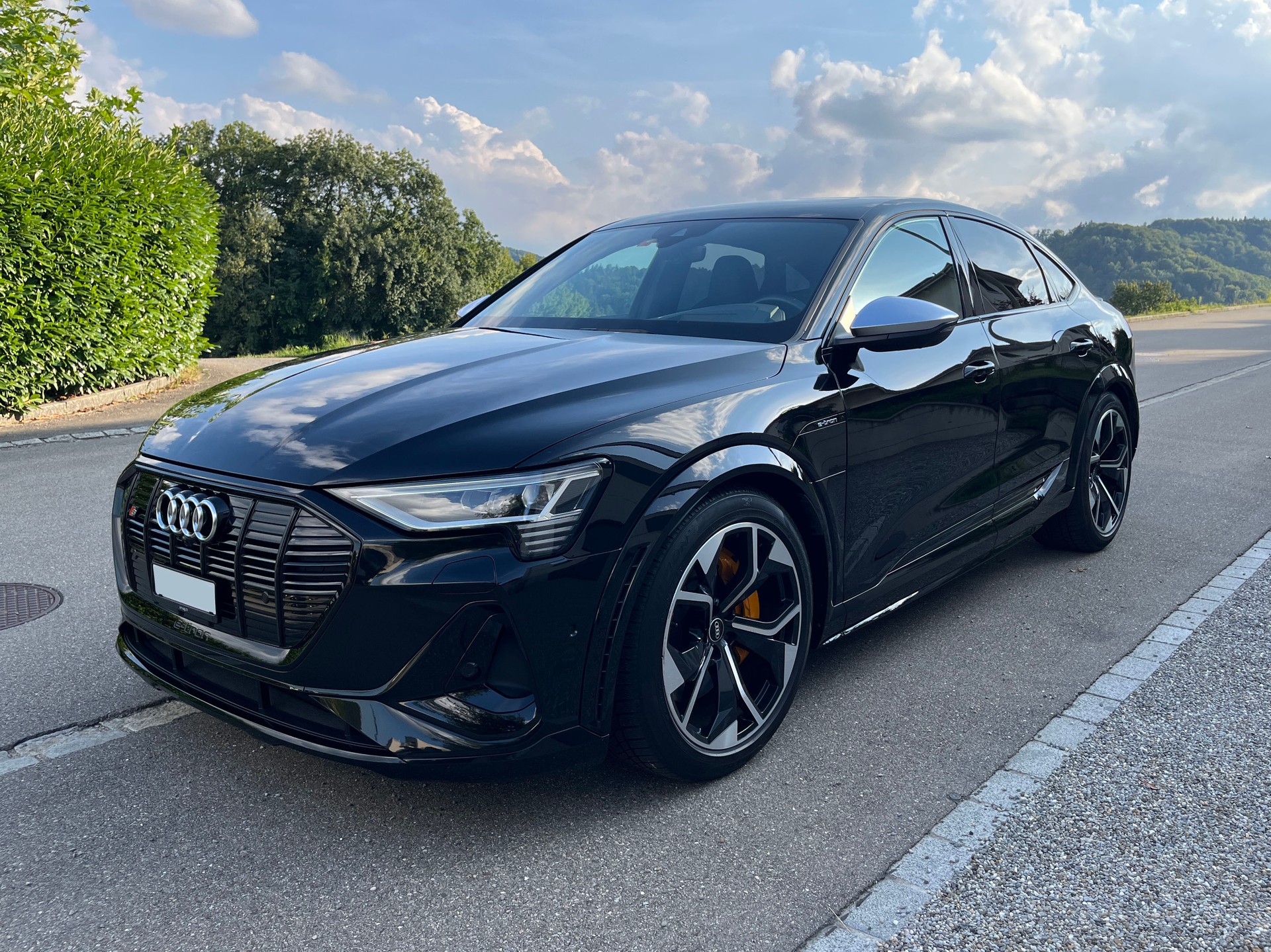 AUDI e-tron S Sportback quattro
