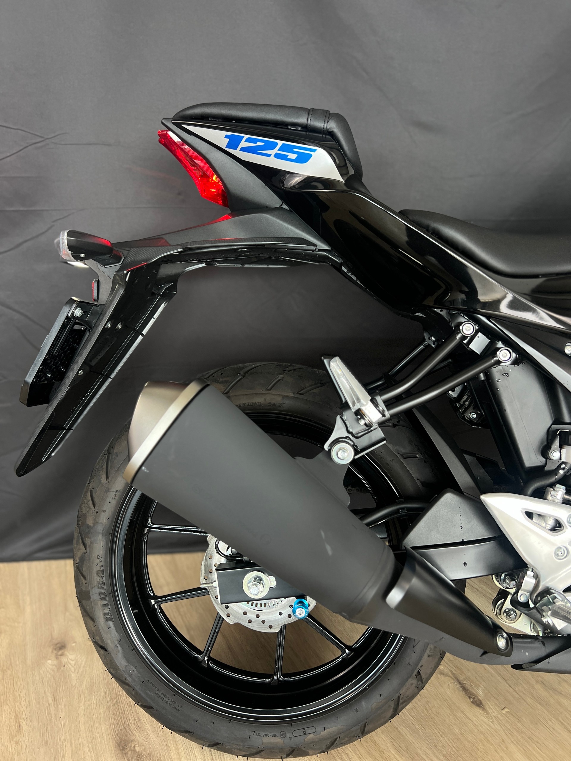 SUZUKI GSX-S 125 MY23-image-5