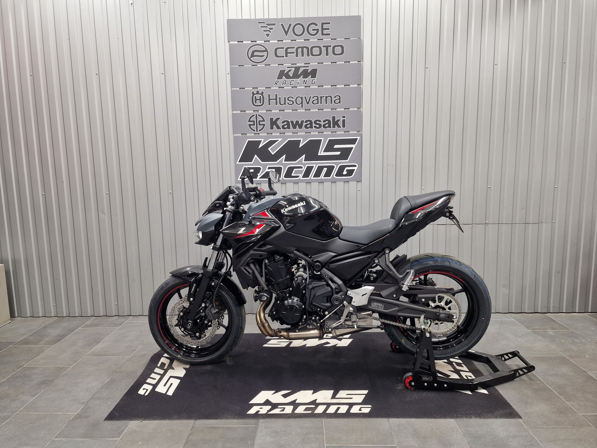 KAWASAKI Z 650-image-1
