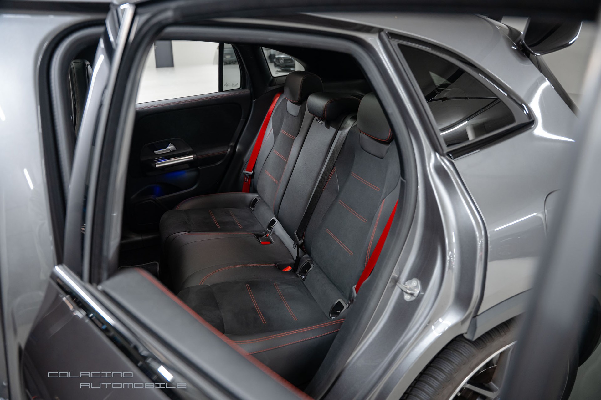 MERCEDES-BENZ GLA 45 S AMG 4Matic+ 8G-Speedshift DCT-image-16