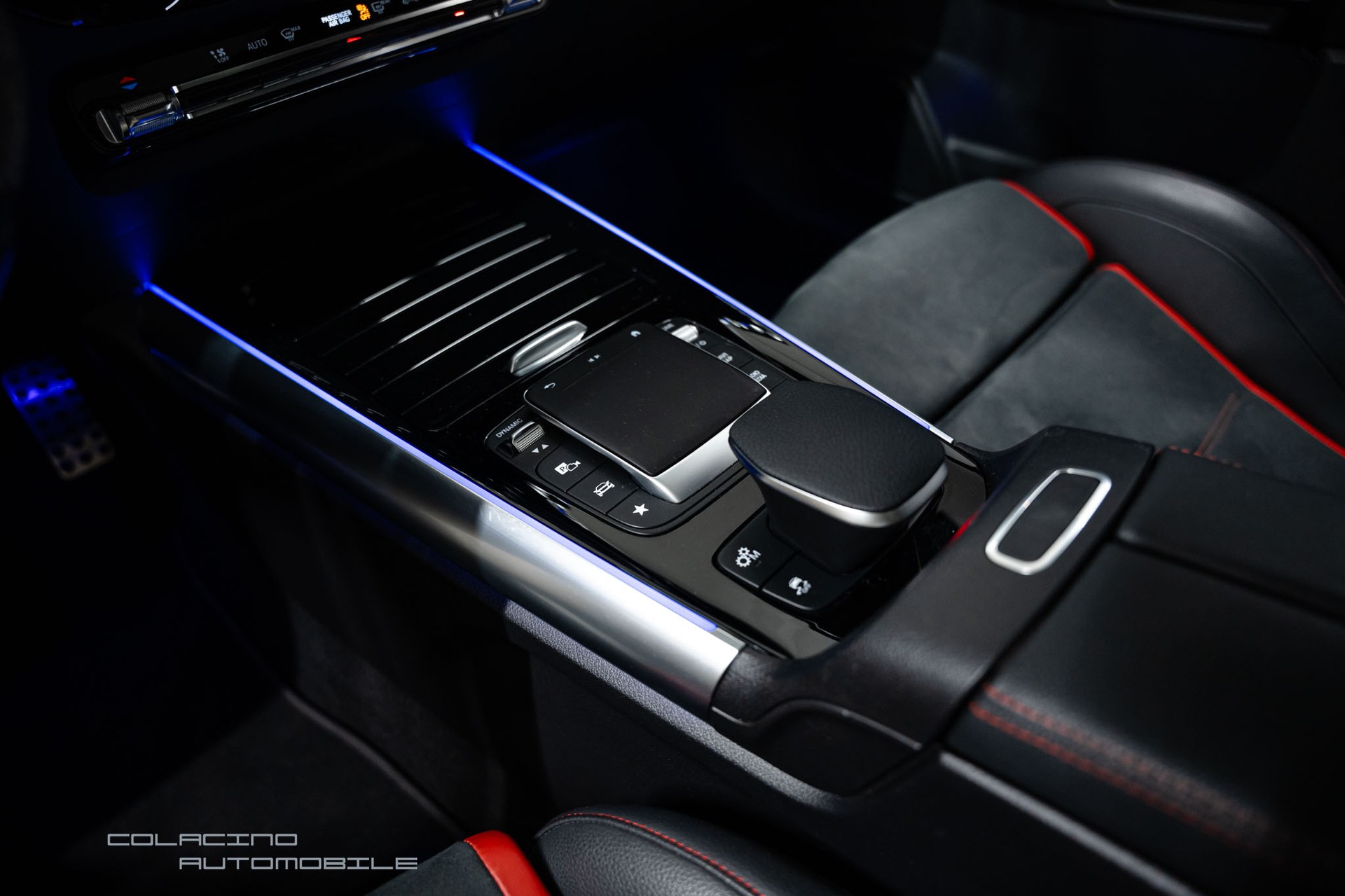 MERCEDES-BENZ GLA 45 S AMG 4Matic+ 8G-Speedshift DCT-image-27