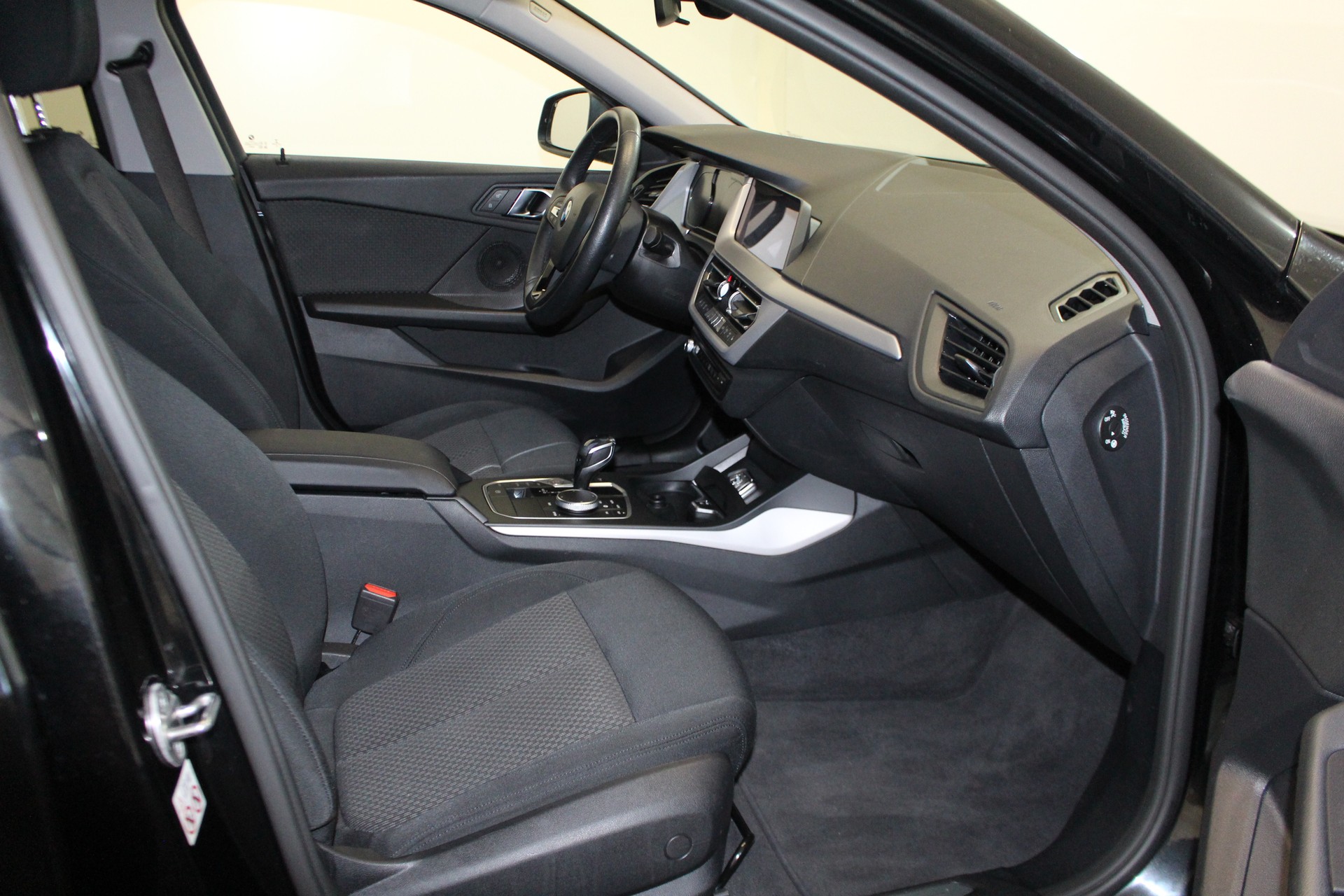 BMW 116d-image-10