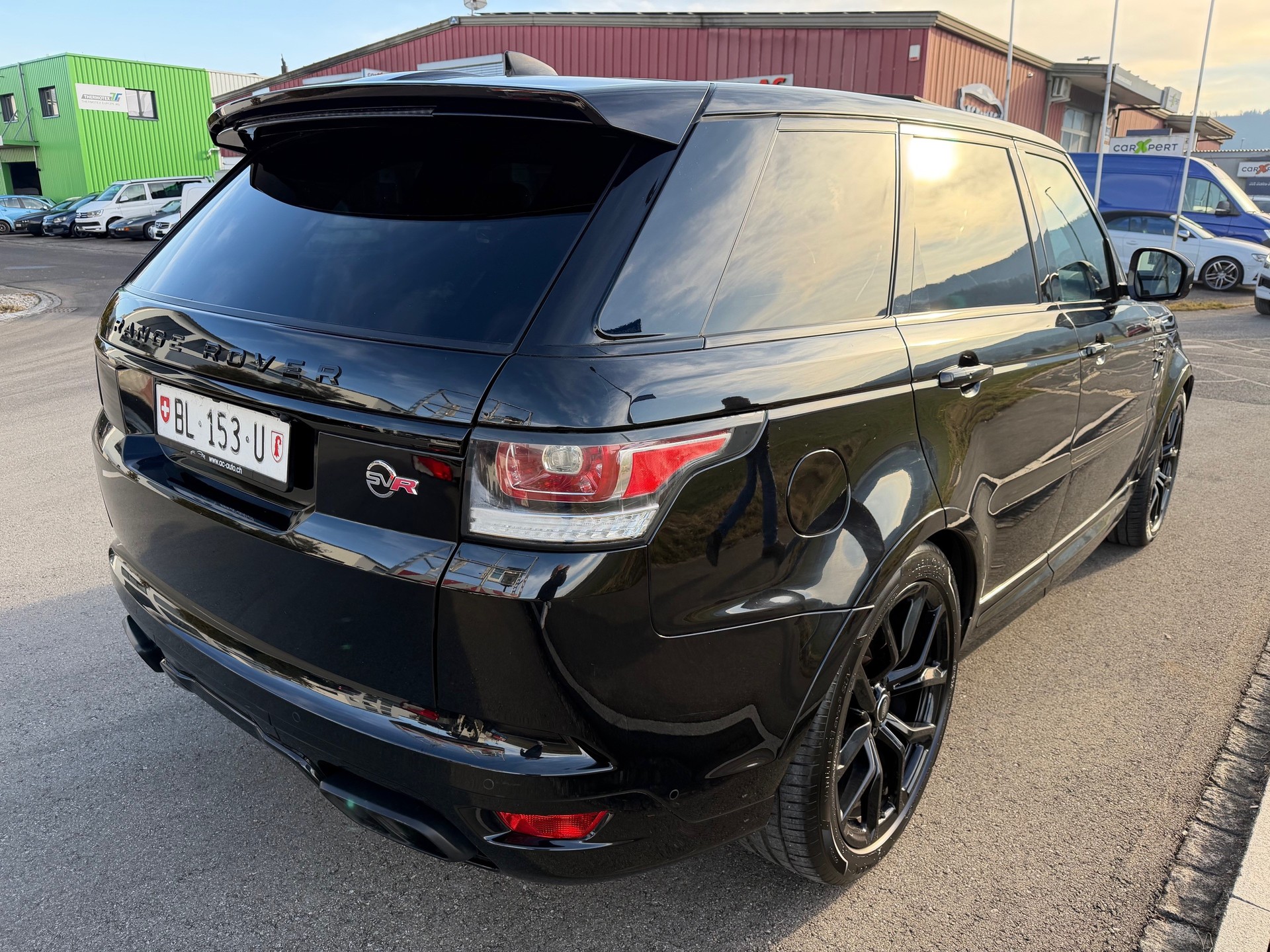 LAND ROVER Range Rover Sport 575 5.0 V8 S/C SVR Automatic-image-5