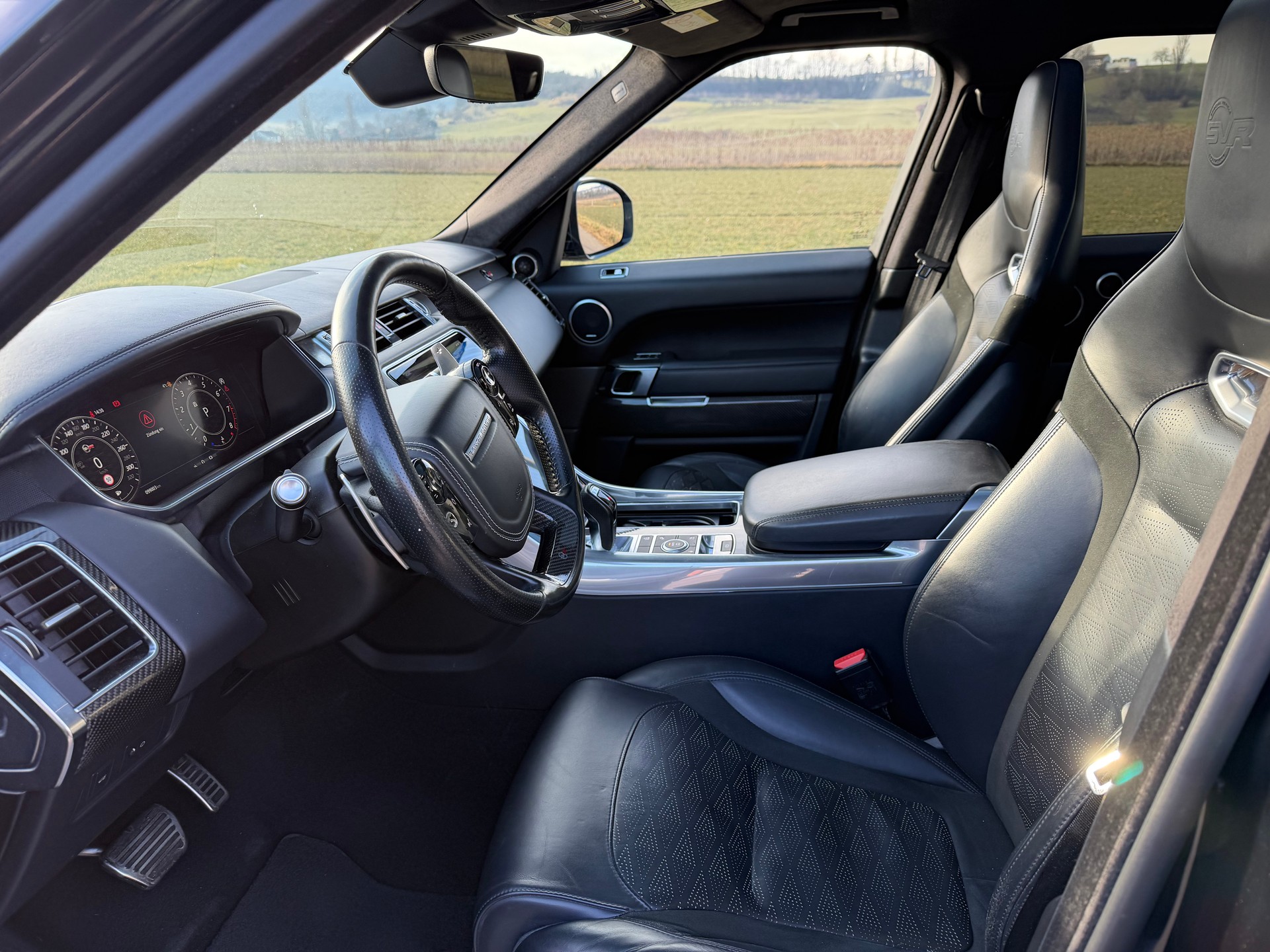 LAND ROVER Range Rover Sport 575 5.0 V8 S/C SVR Automatic-image-8