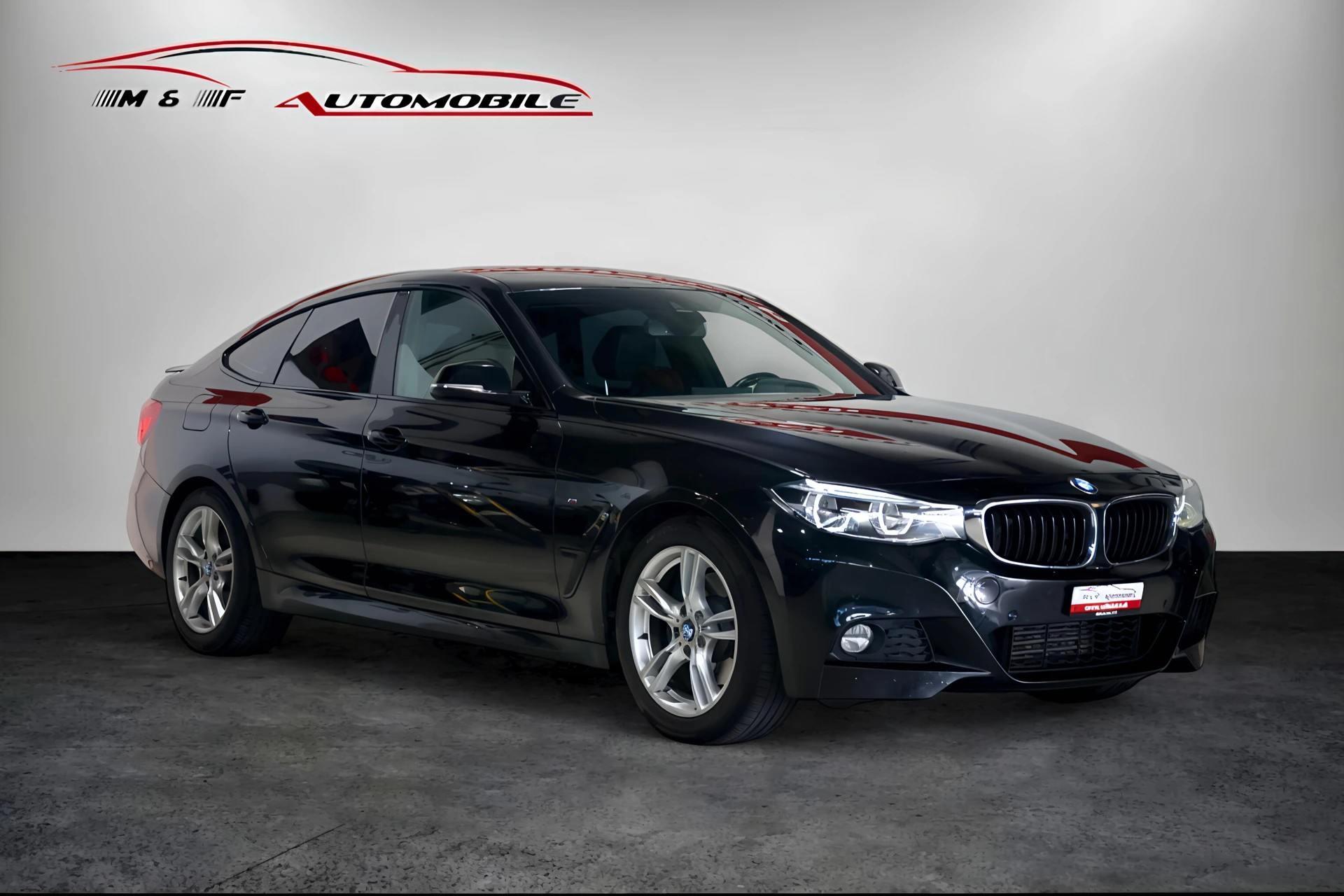 BMW 330d xDrive SAG Gran Turismo-showroom-element-3