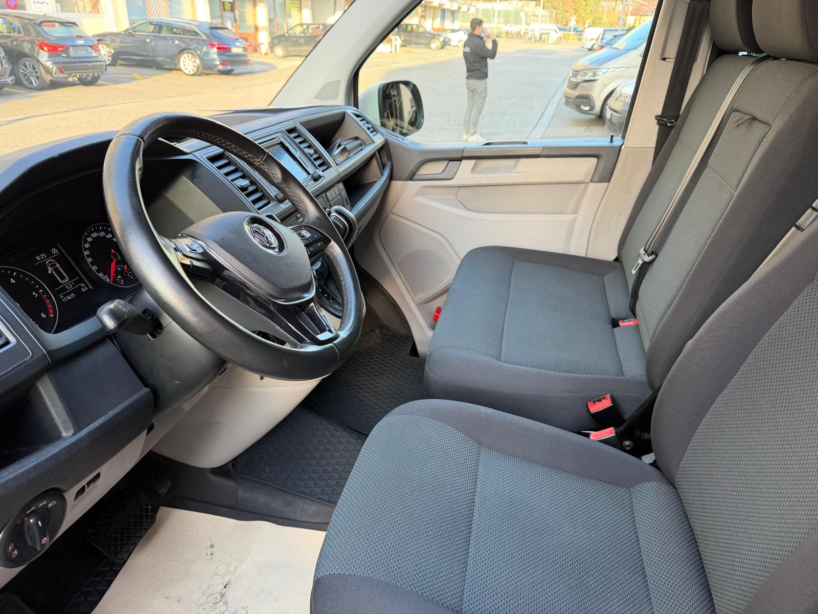 VW T6 2.0 Bi-TDI 4Motion DSG-image-8