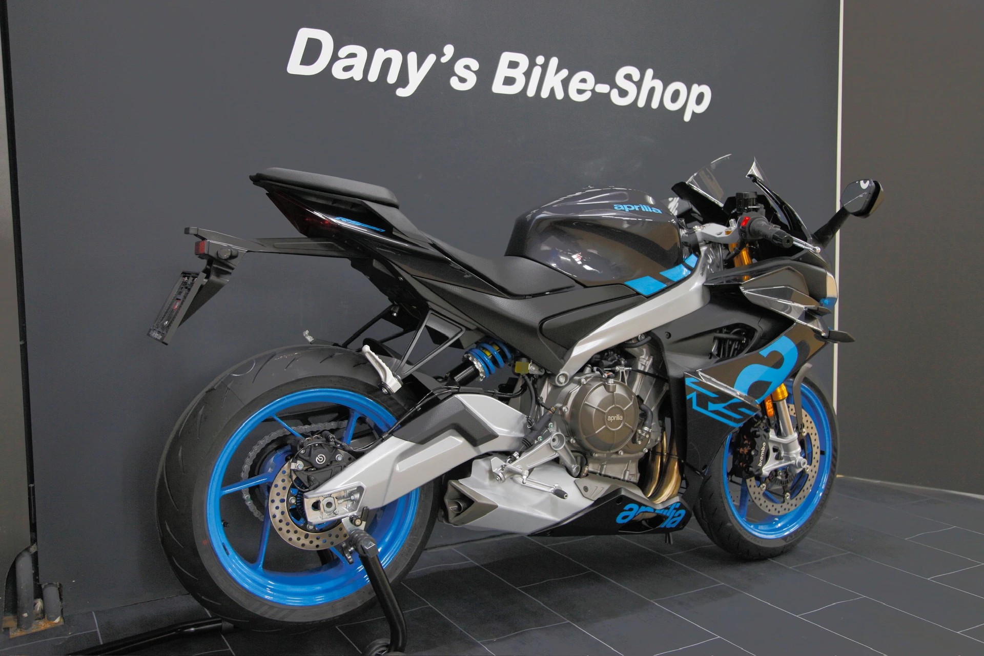 APRILIA RS 660 nitro blue E5+ (35kW)-showroom-element-1