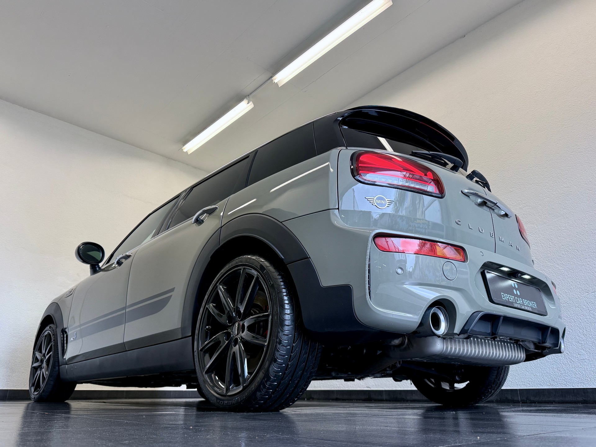 MINI Clubman Cooper John Cooper Works ALL4 Steptronic-image-7