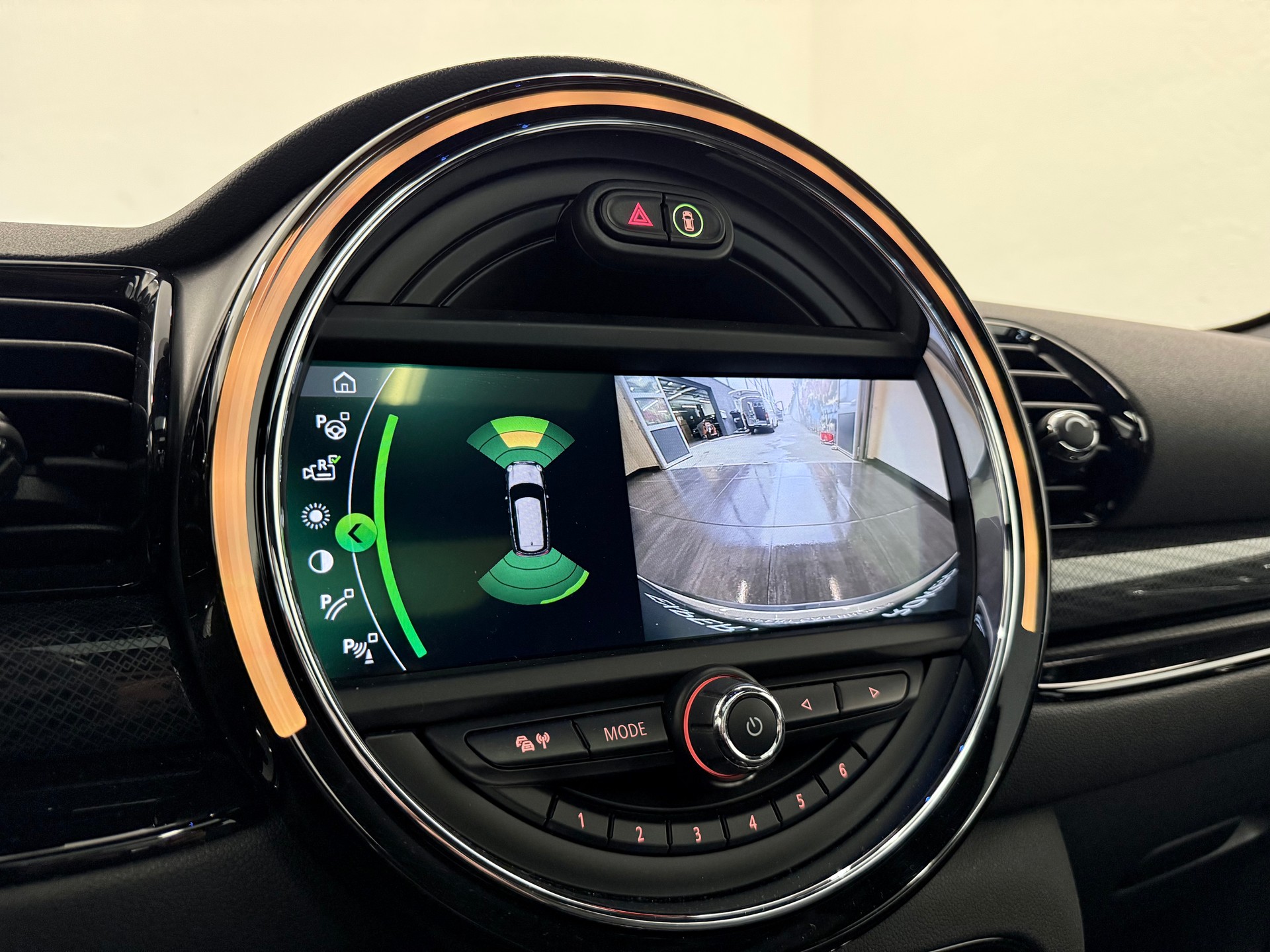 MINI Clubman Cooper John Cooper Works ALL4 Steptronic-image-21