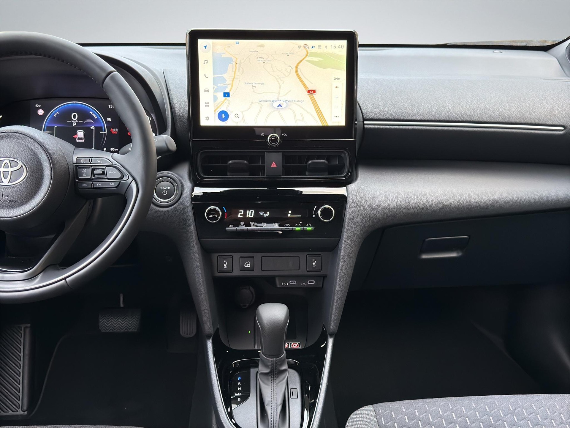 TOYOTA Yaris Cross 1.5 VVT-i HSD Trend AWD-i-image-12