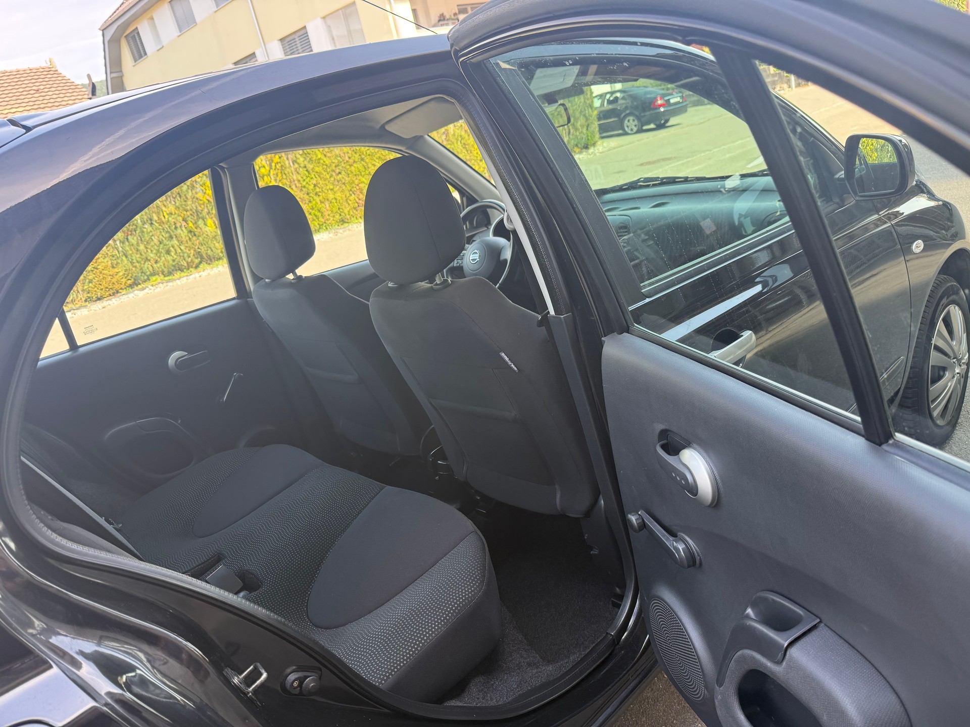 NISSAN Micra 1.4 acenta-image-7