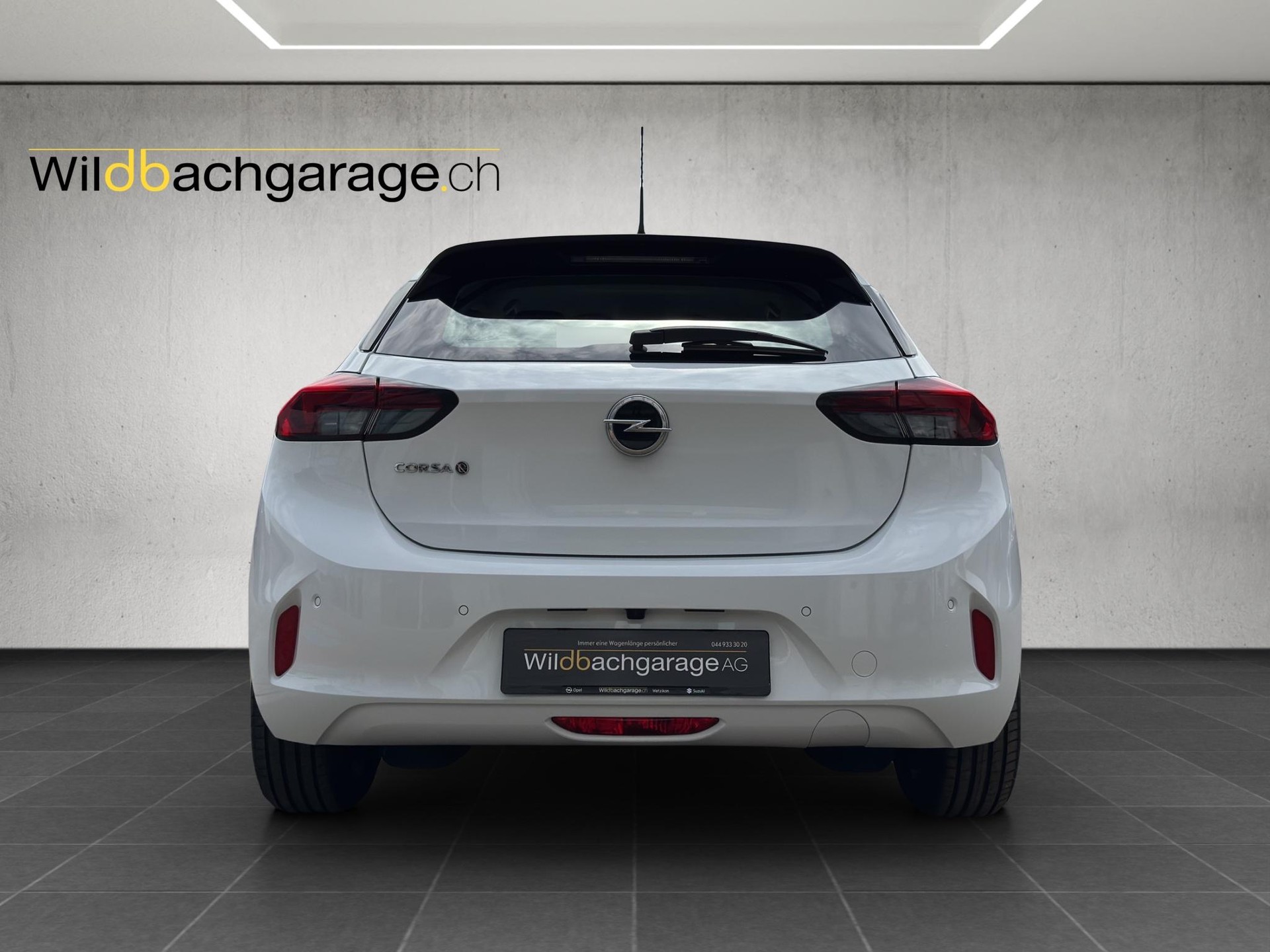 OPEL Corsa-e Edition-showroom-element-3