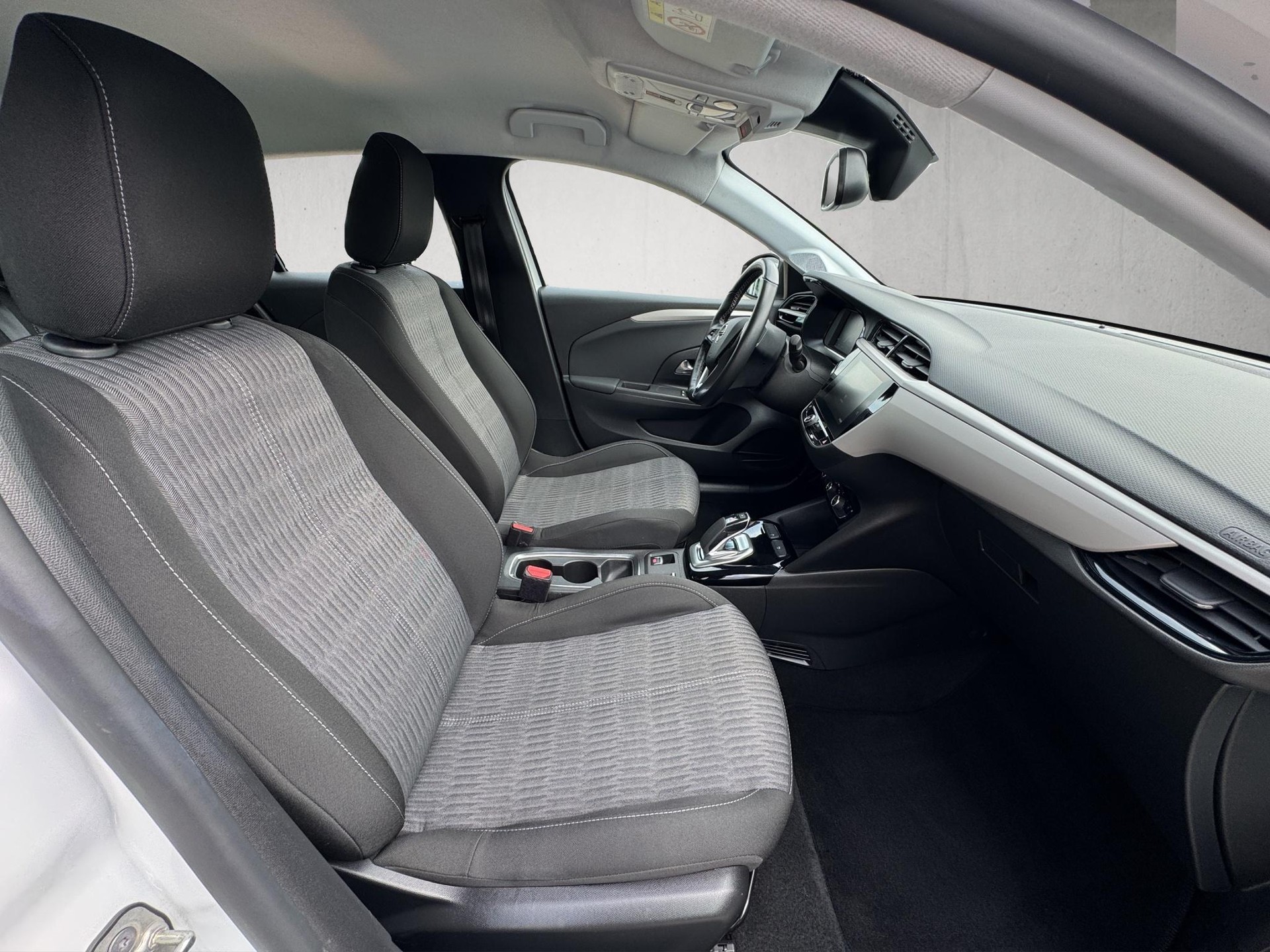 OPEL Corsa-e Edition-image-9